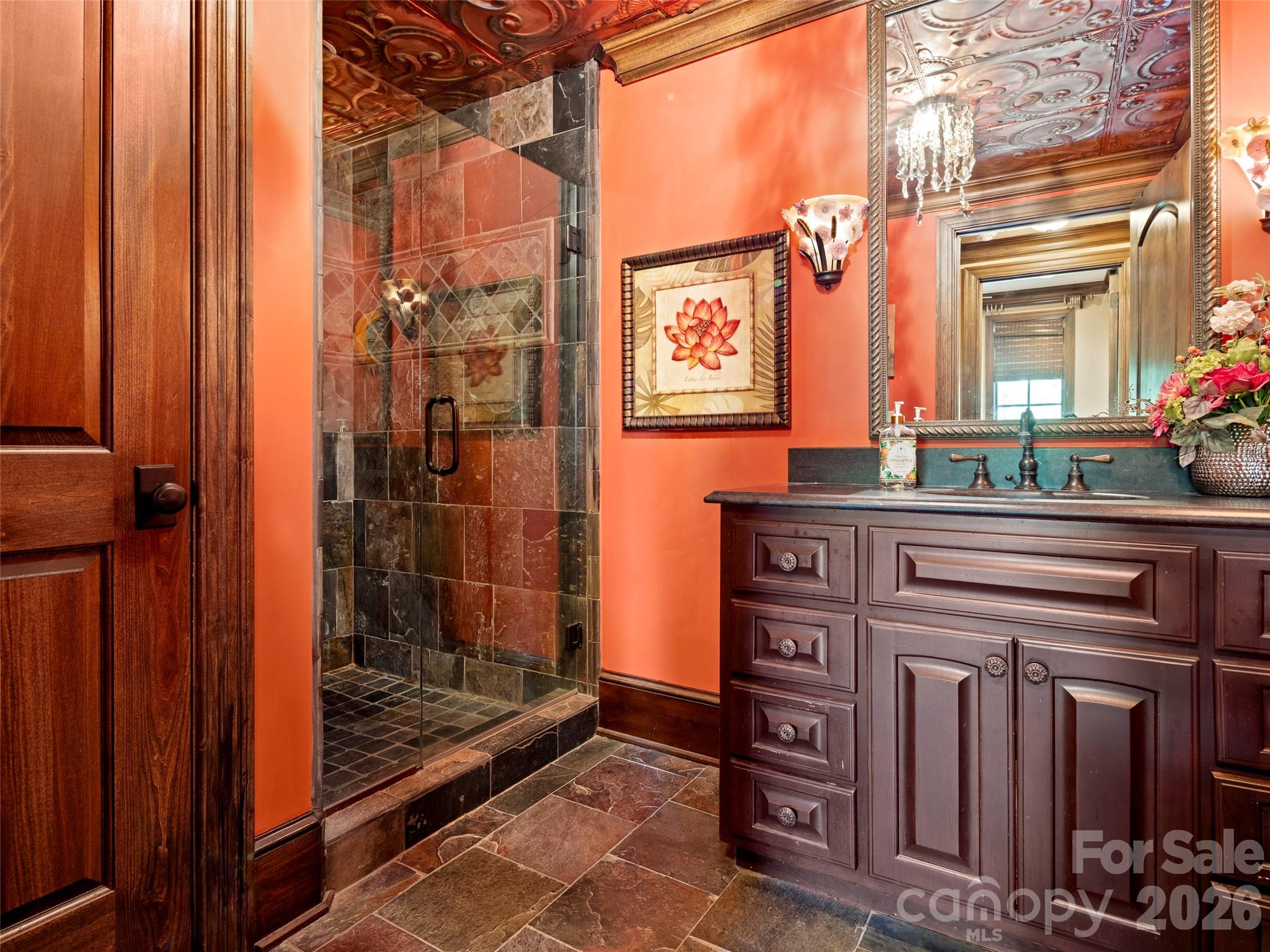 26 Village Oak Drive — Arden
