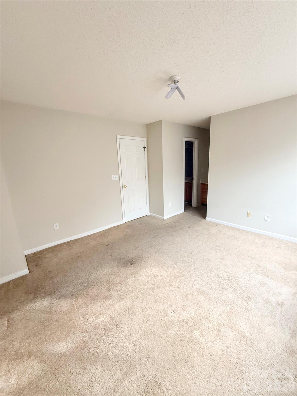 9162 Exbury Court — Charlotte
