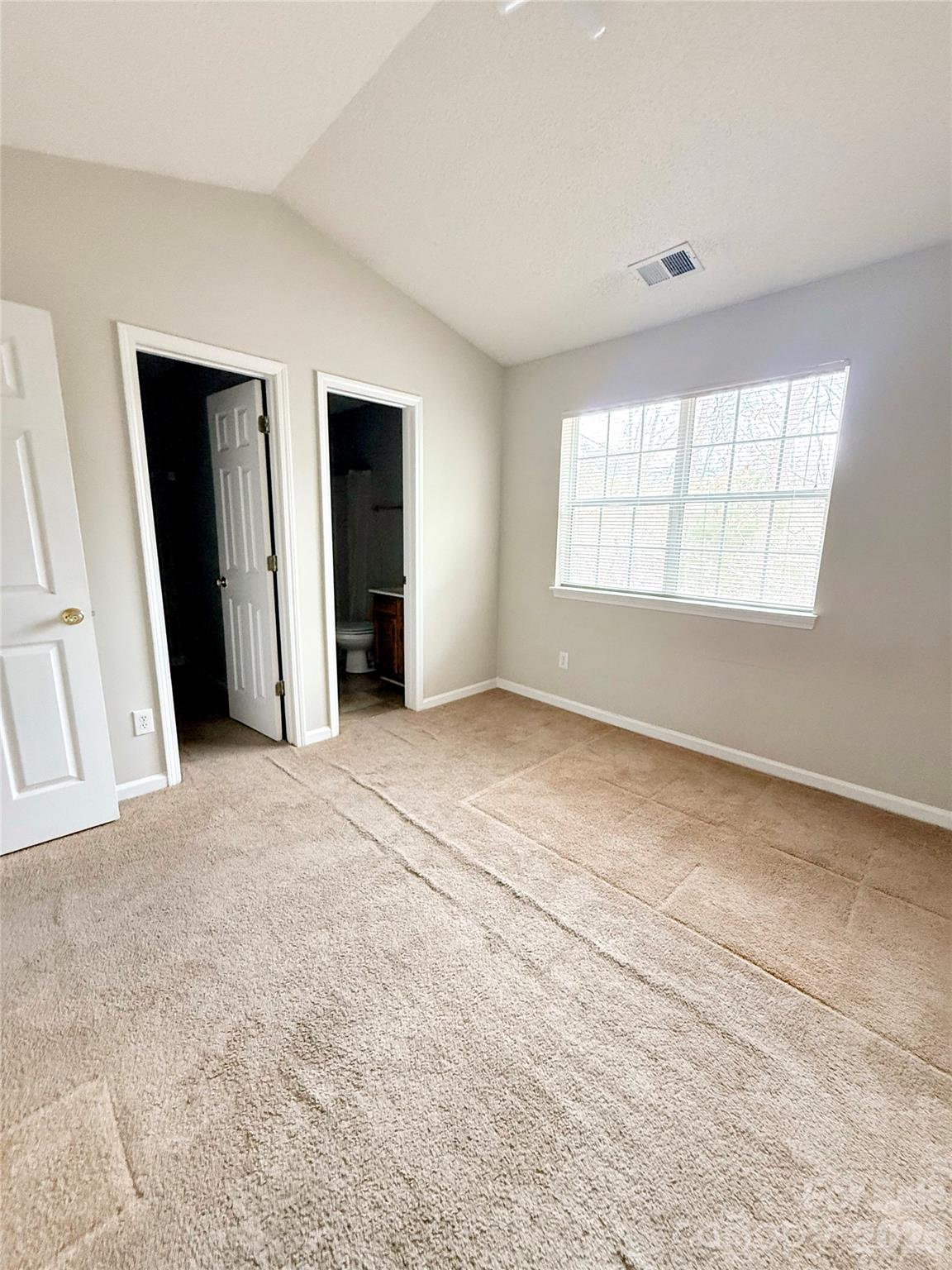 9162 Exbury Court — Charlotte