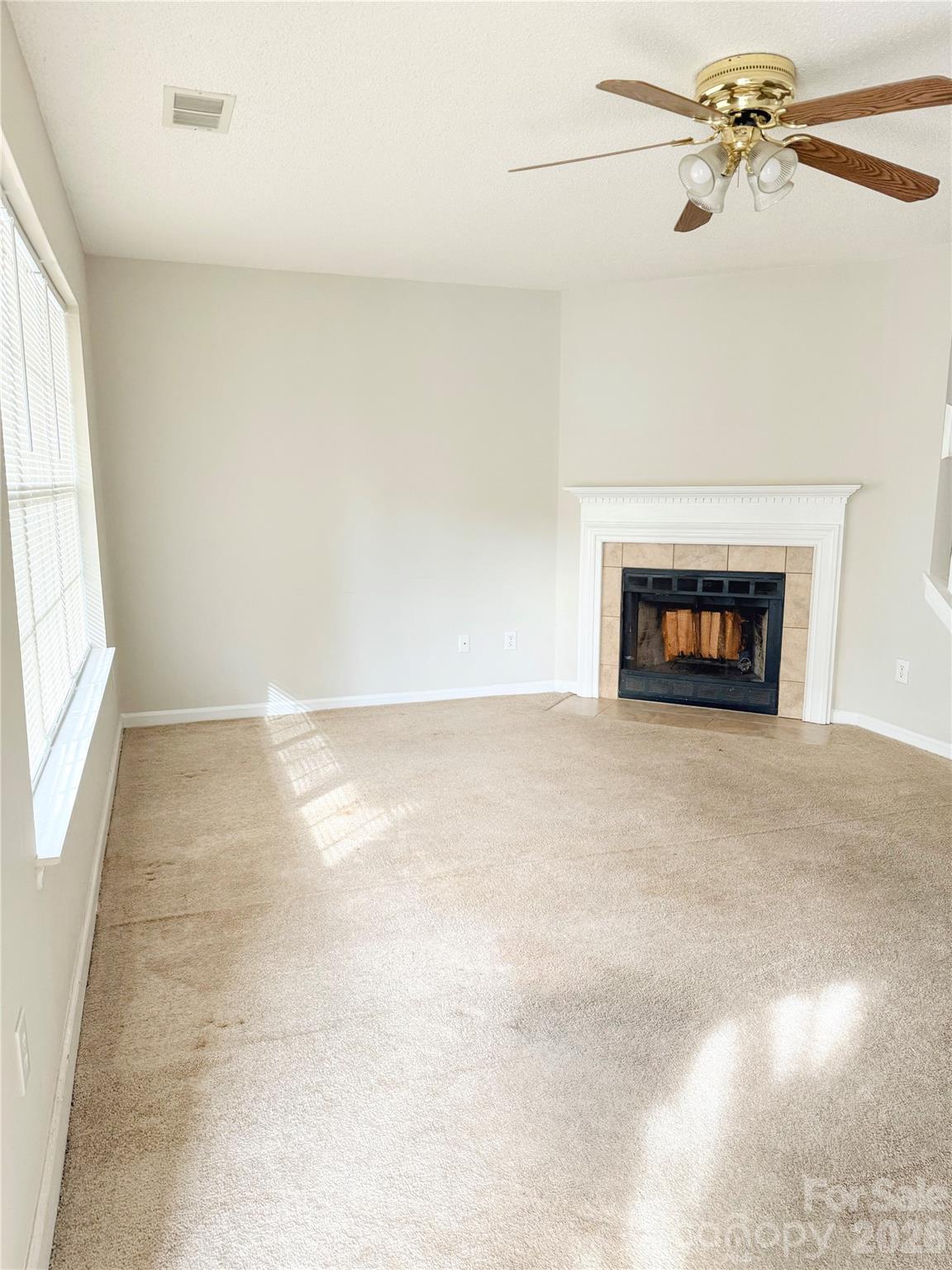 9162 Exbury Court — Charlotte