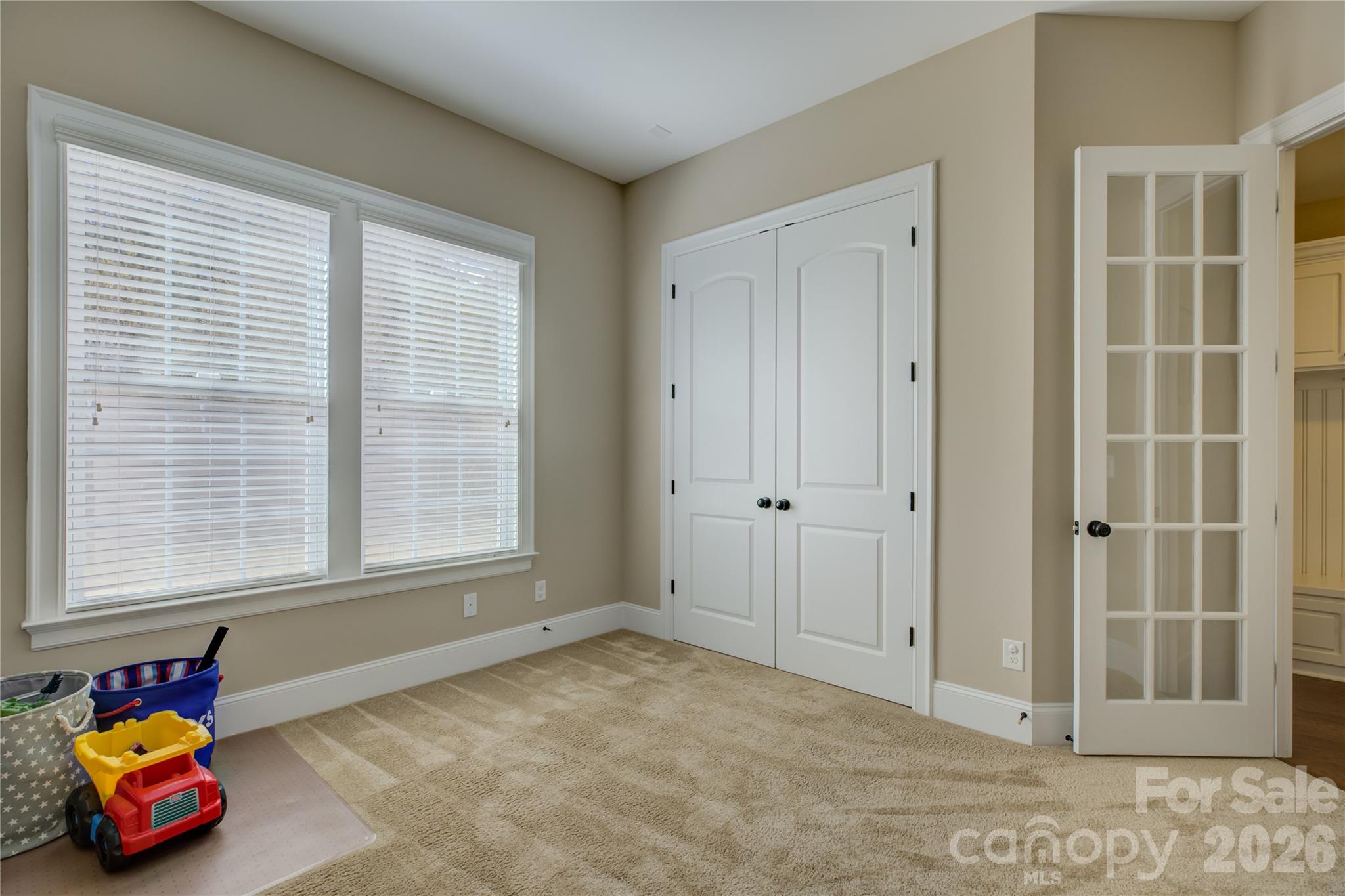 16518 Governors Club Court — Charlotte