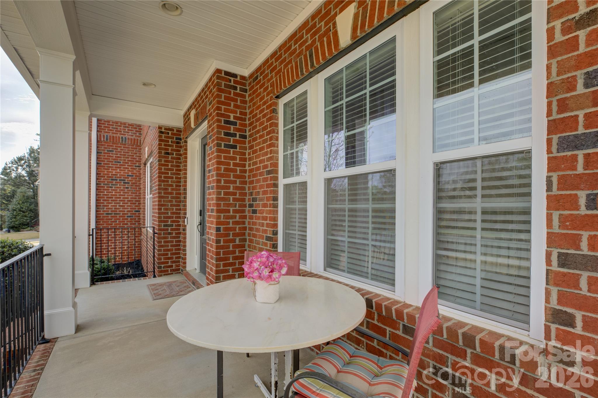 16518 Governors Club Court — Charlotte