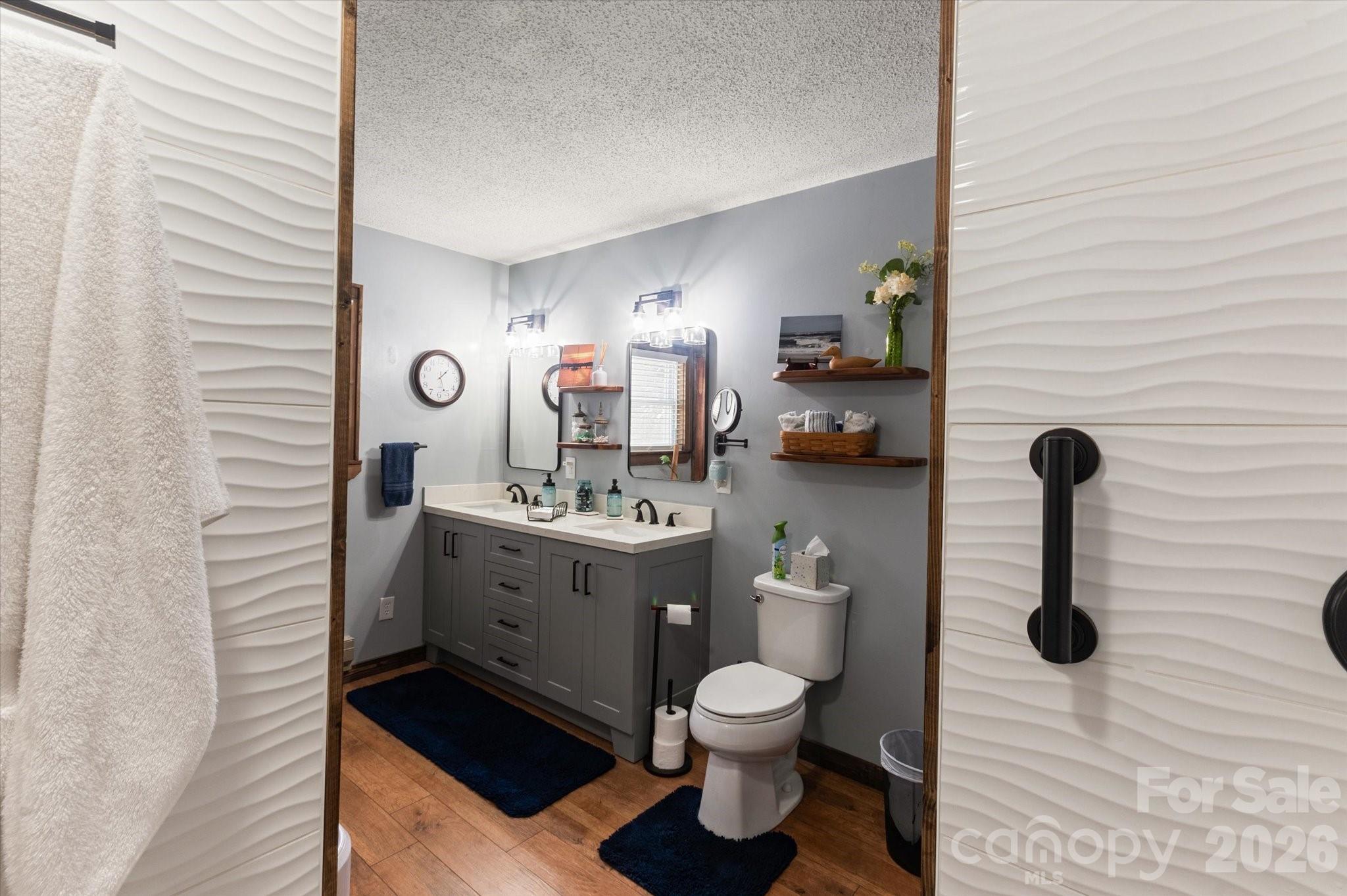46 Hummingbird Drive — Maggie Valley