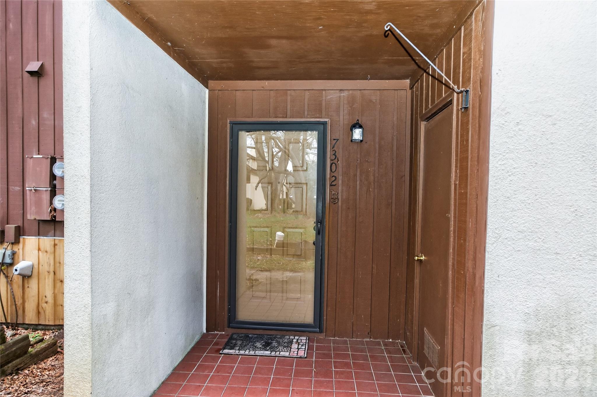 7302 Winery Lane — Charlotte