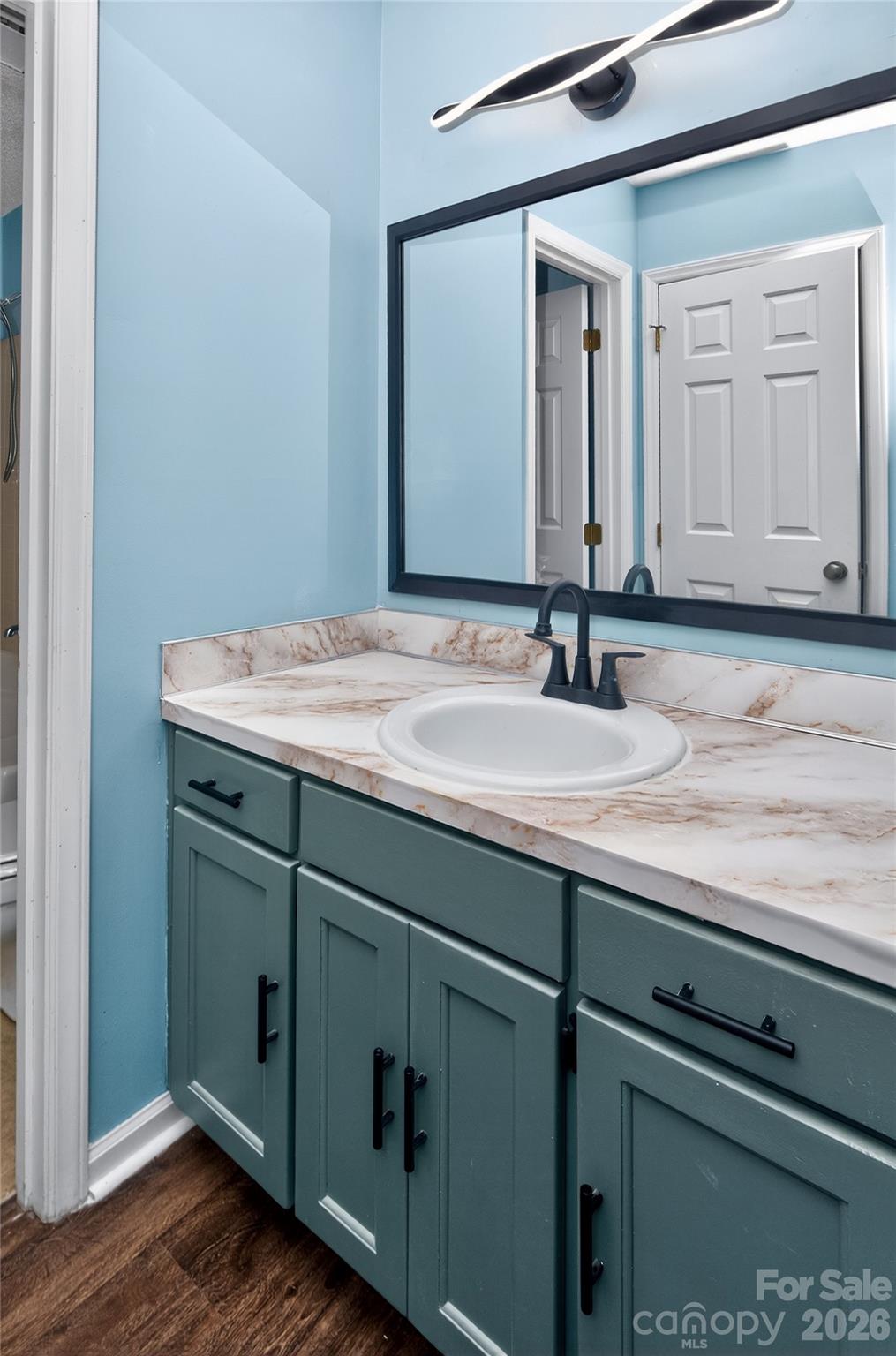 7302 Winery Lane — Charlotte