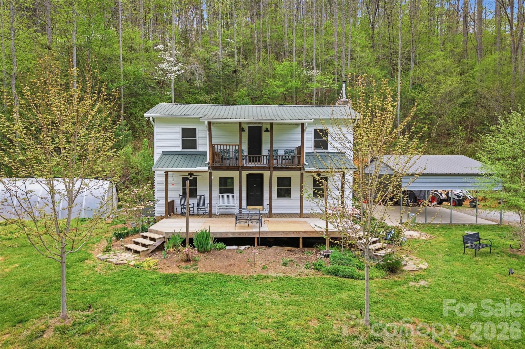 6470 Stone Mountain Road — Lenoir