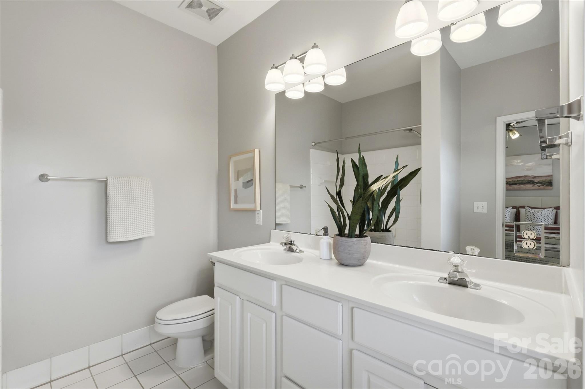400 Clarice Avenue #165 — Charlotte