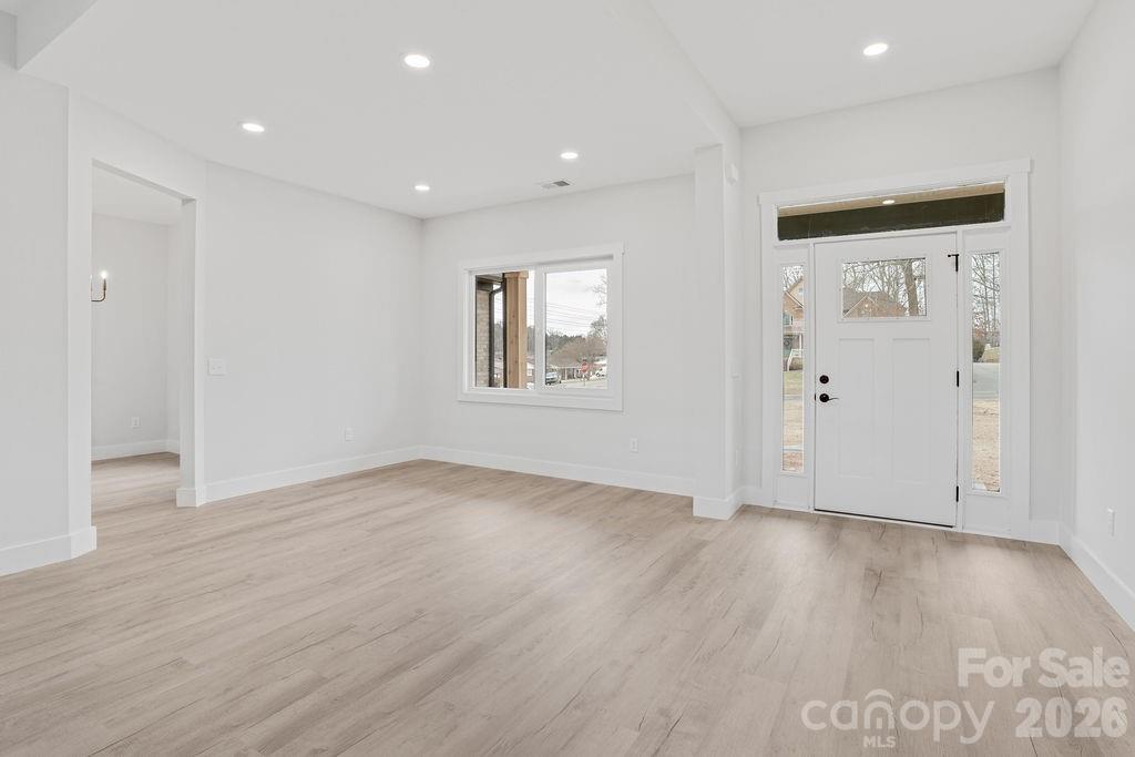 1500 Avalon Oaks Court — Dallas