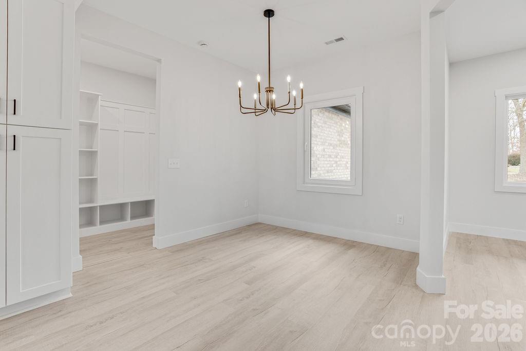 1500 Avalon Oaks Court — Dallas