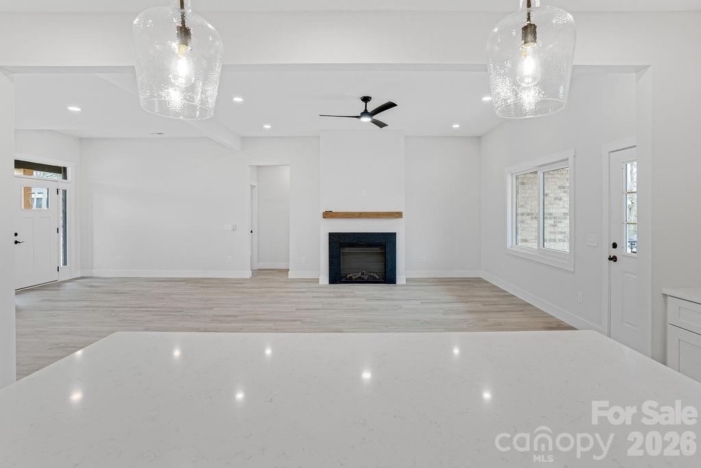 1500 Avalon Oaks Court — Dallas