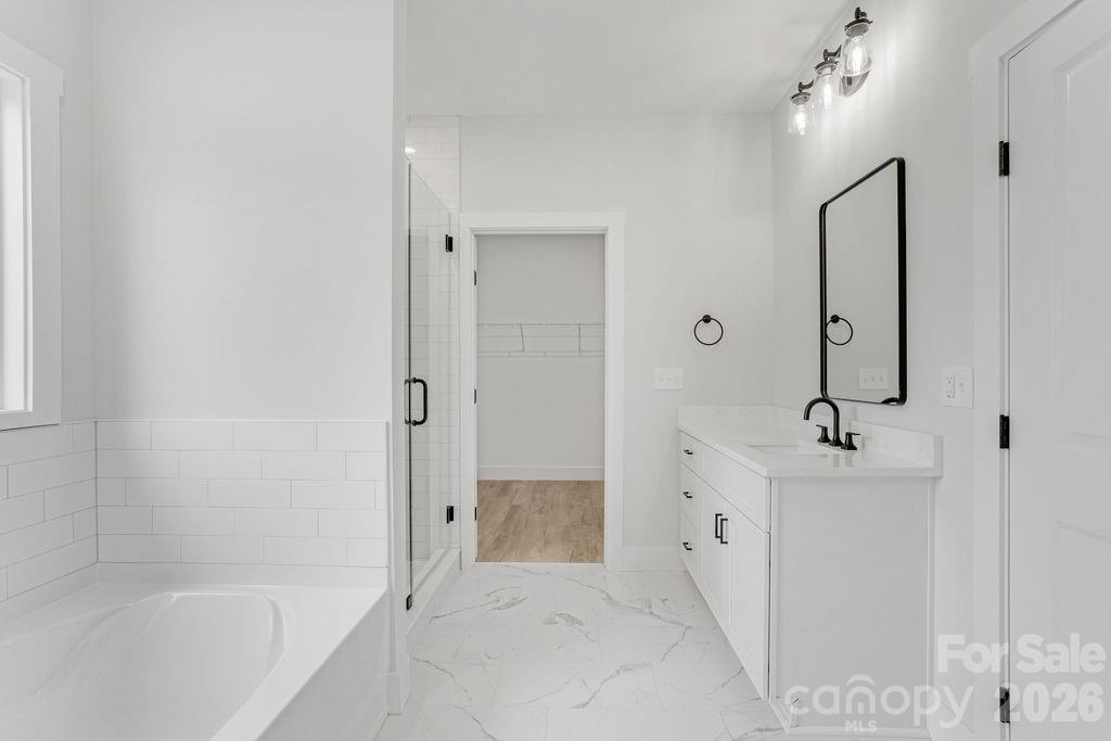 1500 Avalon Oaks Court — Dallas