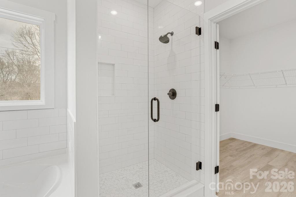 1500 Avalon Oaks Court — Dallas
