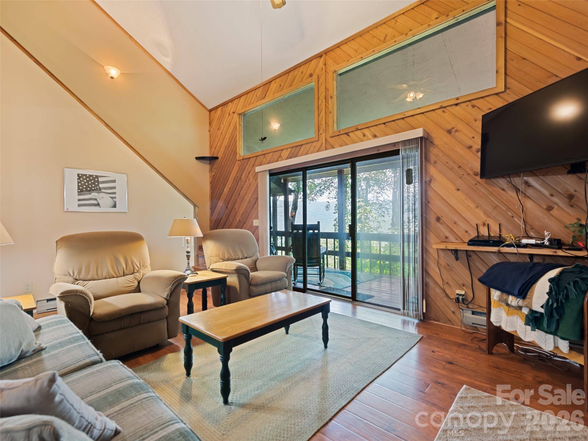 1672 Summit Drive — Maggie Valley