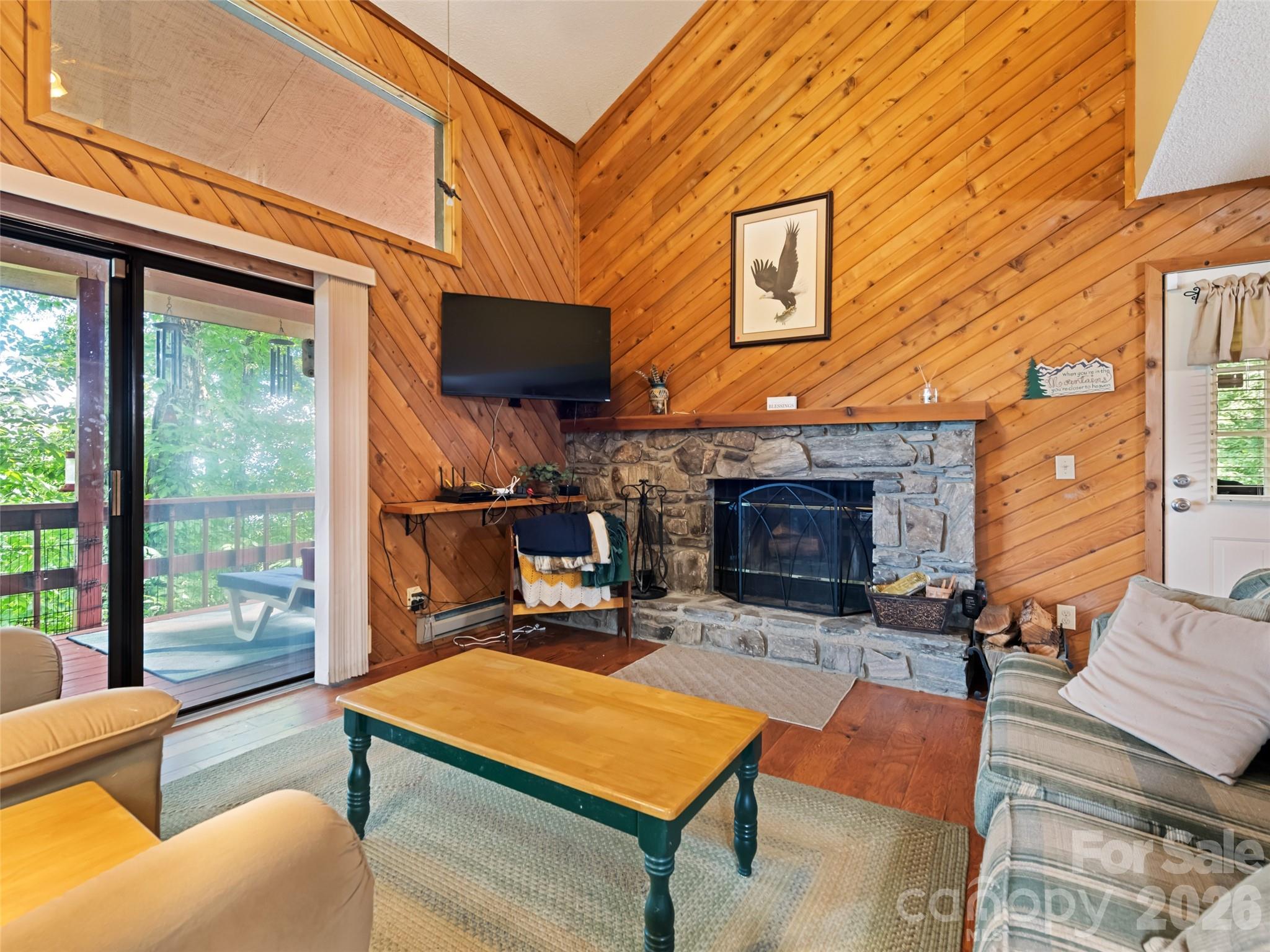 1672 Summit Drive — Maggie Valley