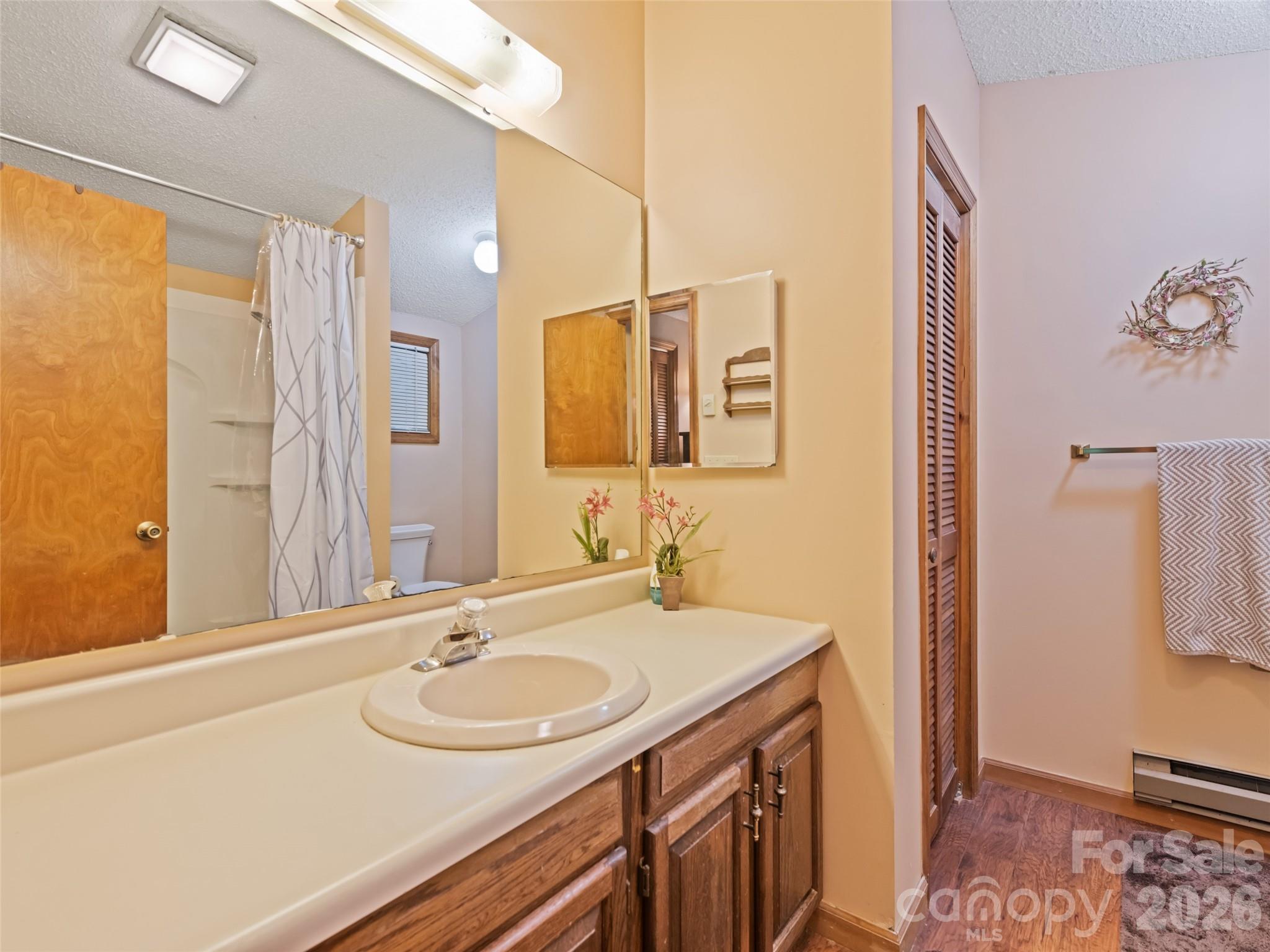 1672 Summit Drive — Maggie Valley