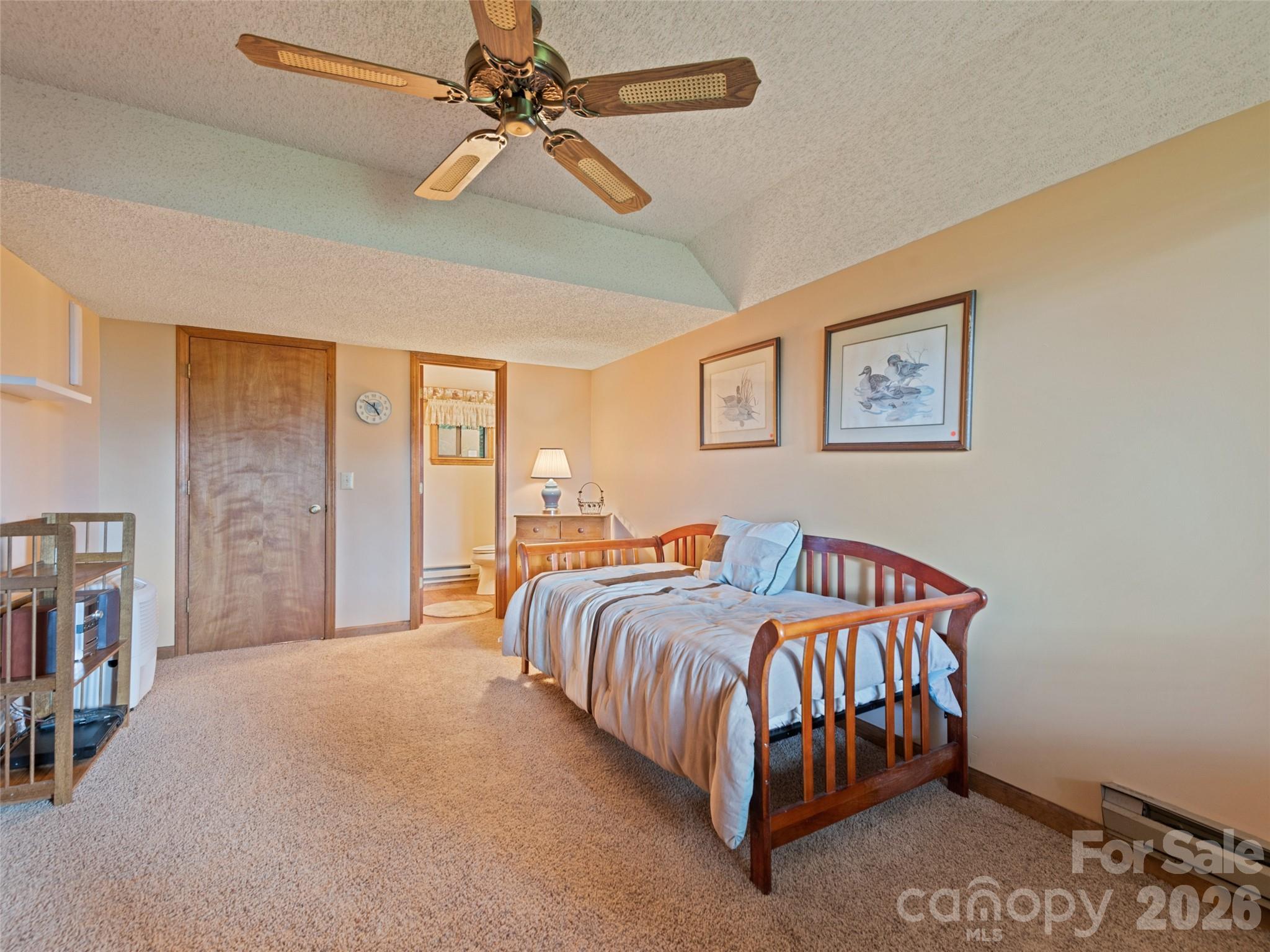 1672 Summit Drive — Maggie Valley