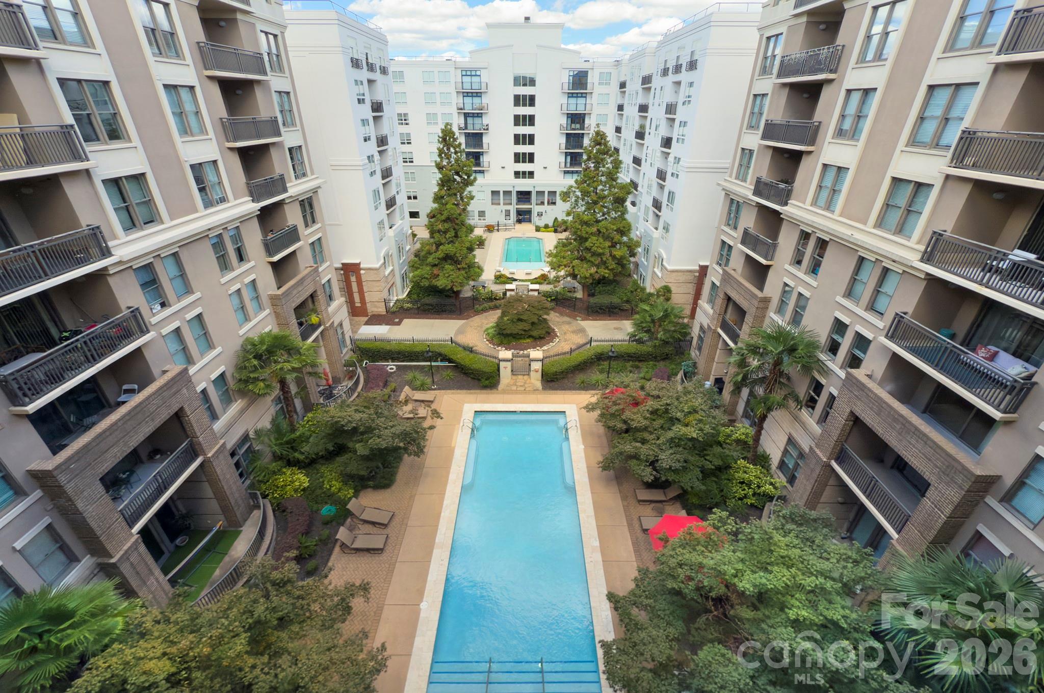 718 W Trade Street #604 — Charlotte