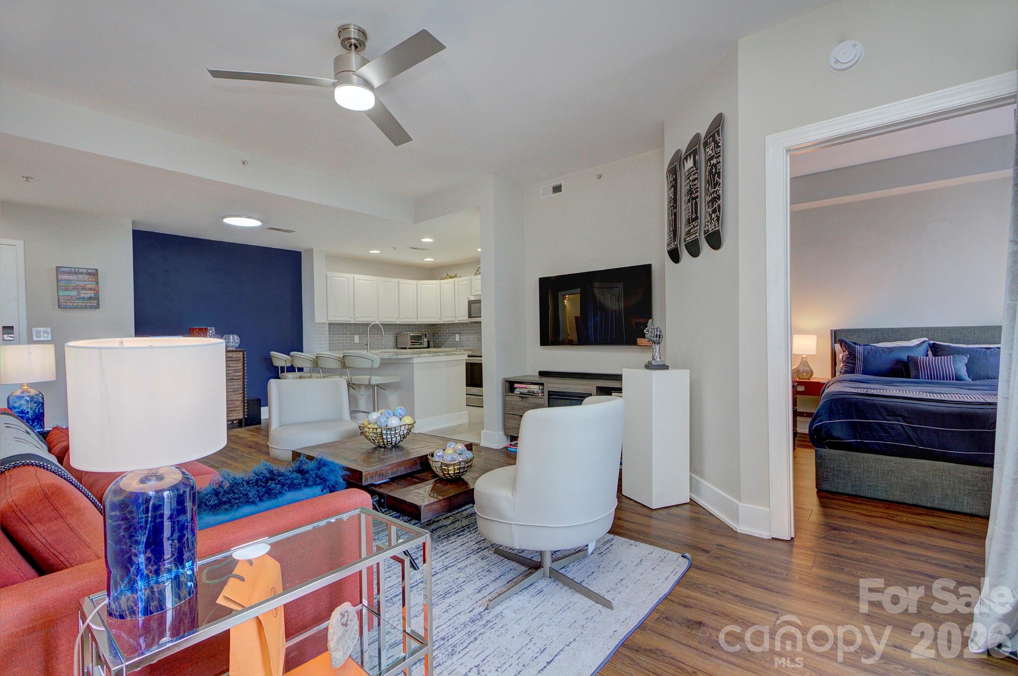 718 W Trade Street #604 — Charlotte
