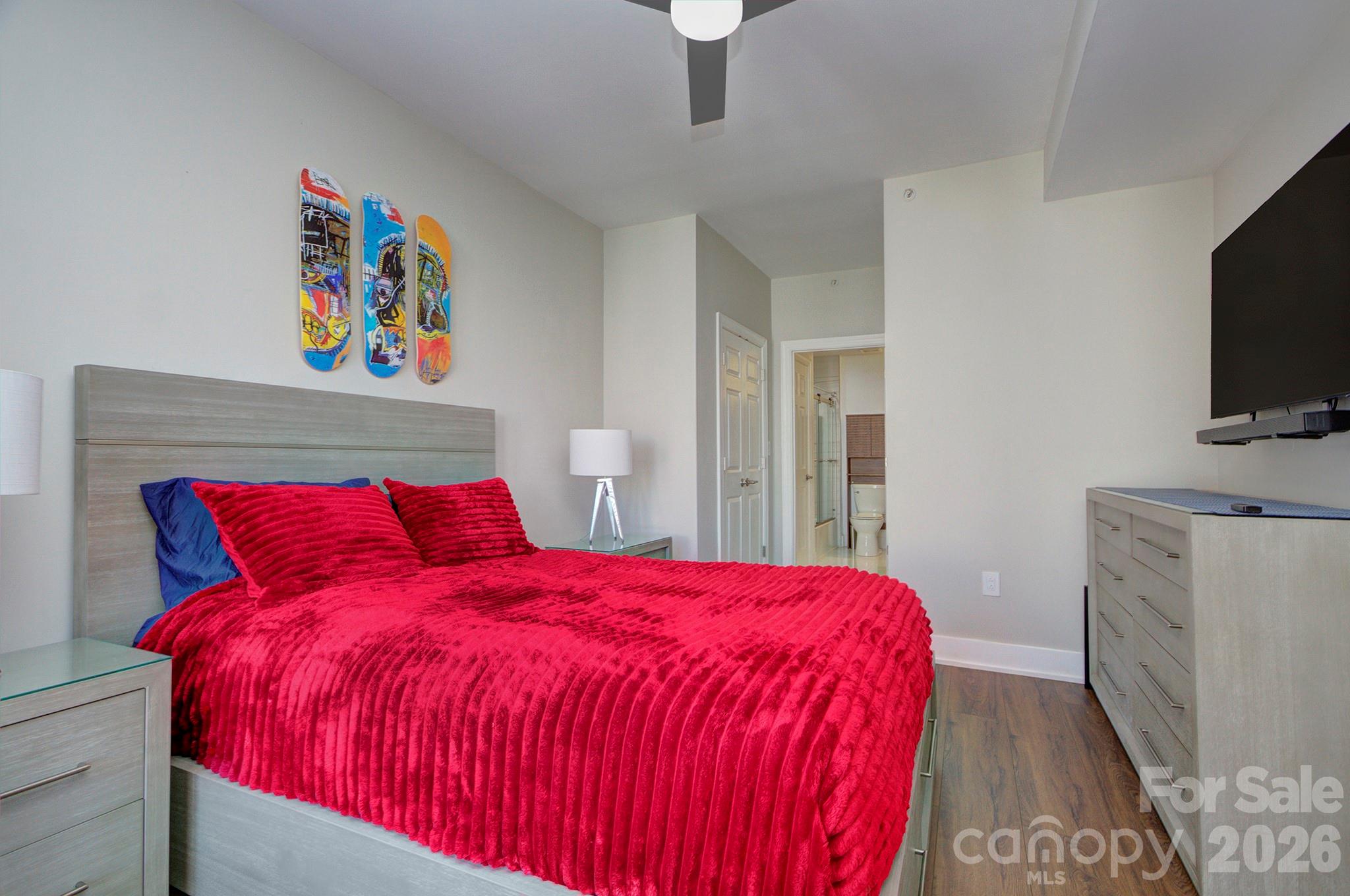 718 W Trade Street #604 — Charlotte
