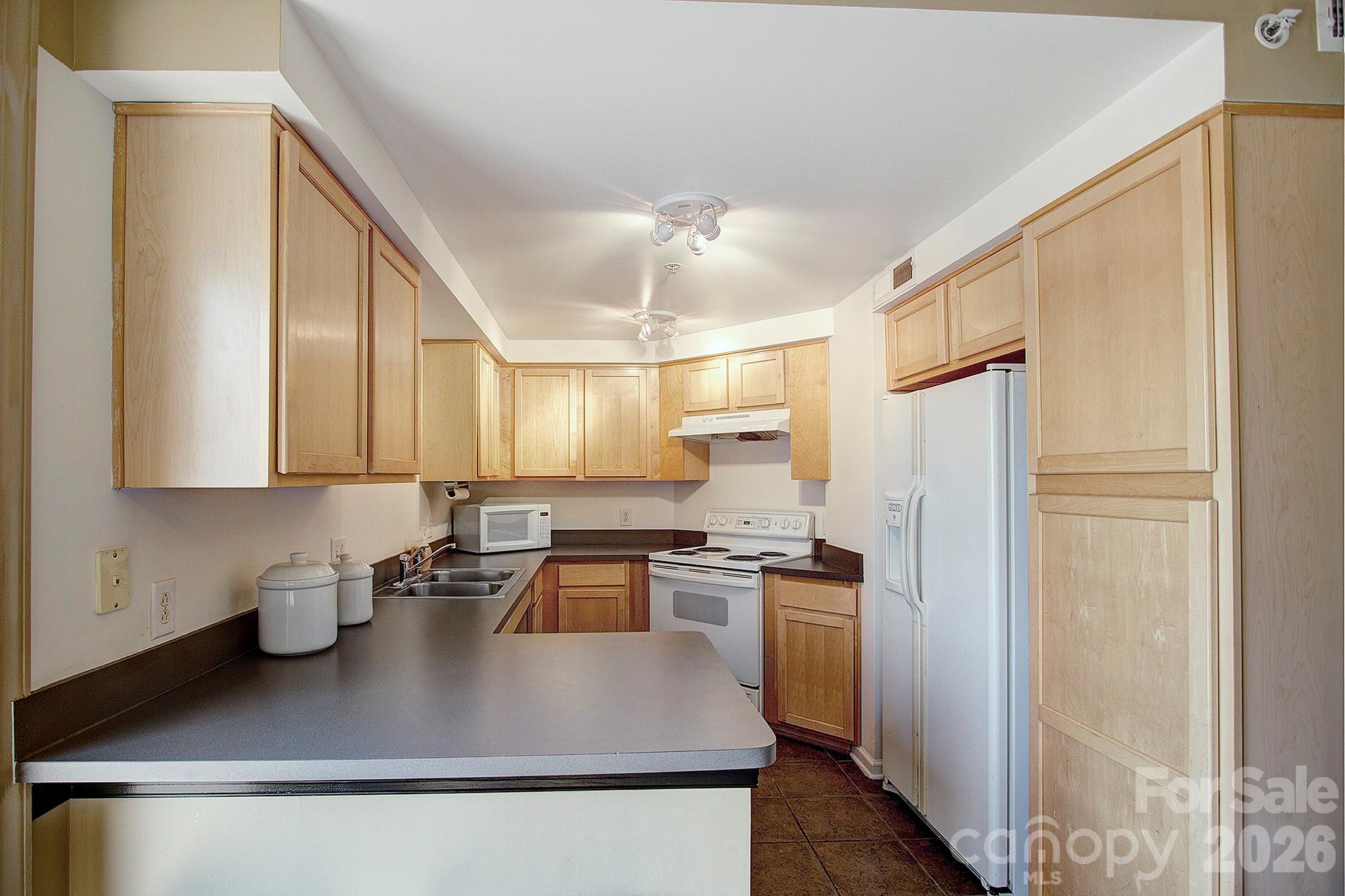 718 W Trade Street #604 — Charlotte