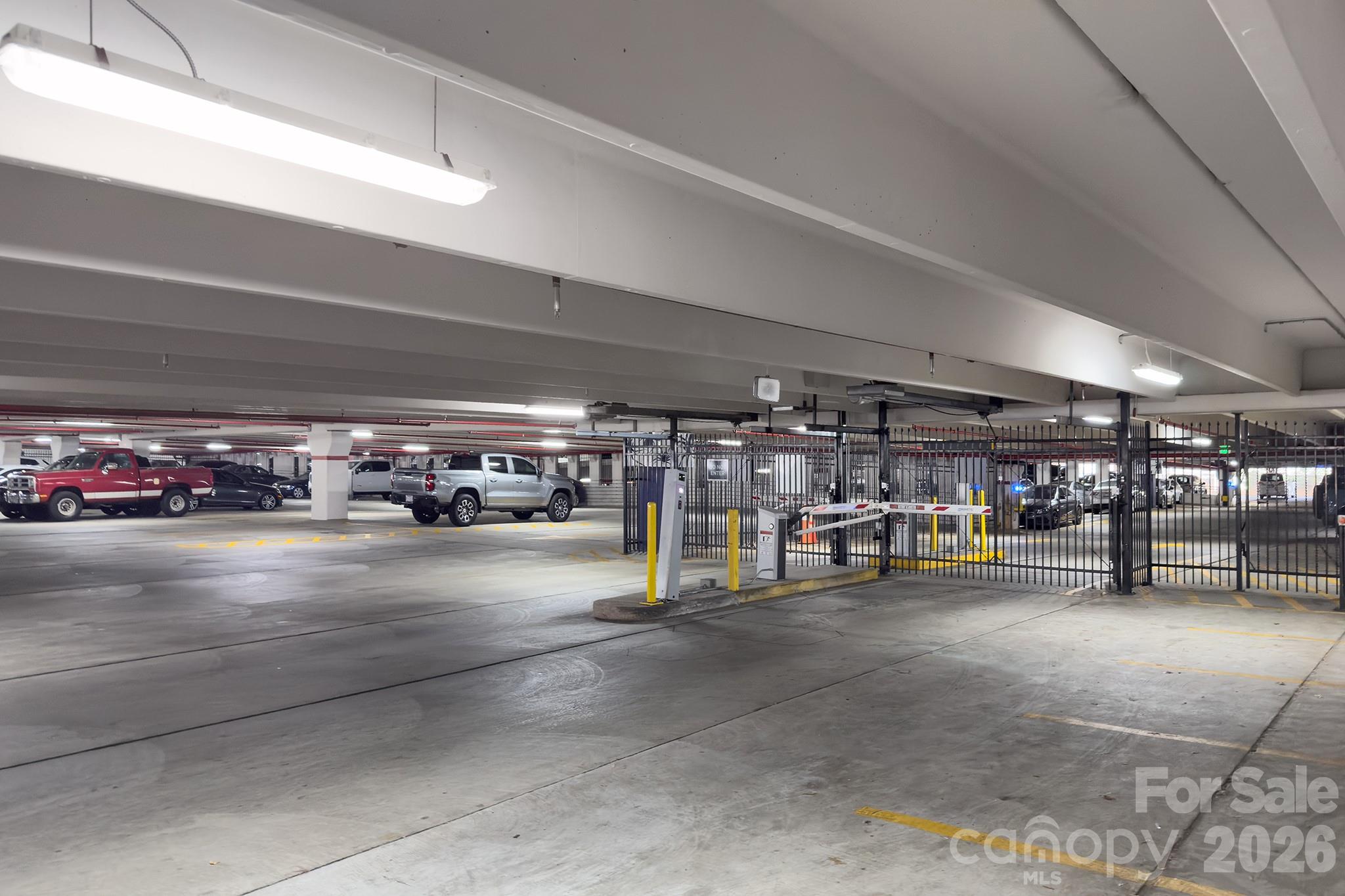 718 W Trade Street #604 — Charlotte
