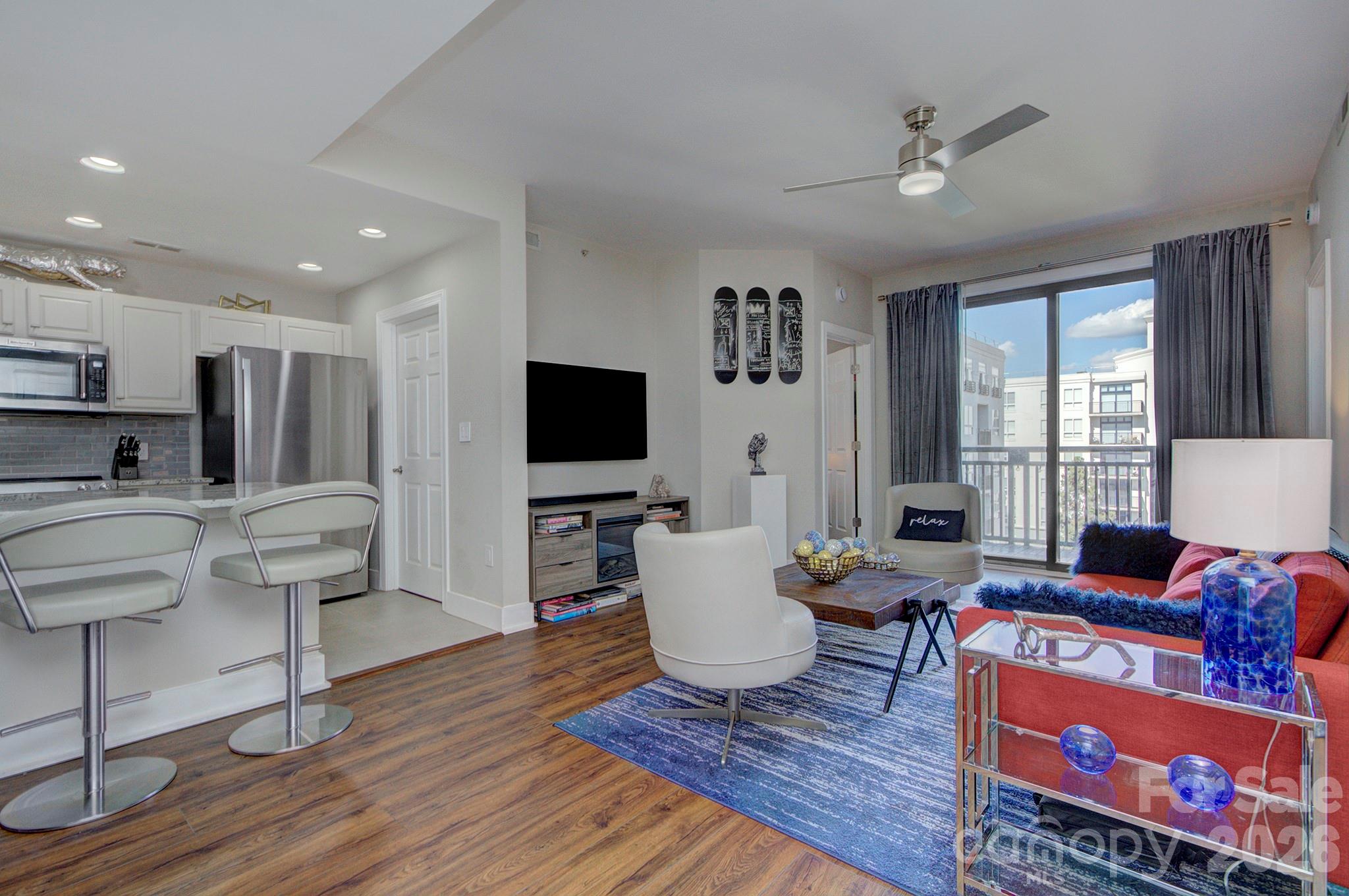718 W Trade Street #604 — Charlotte