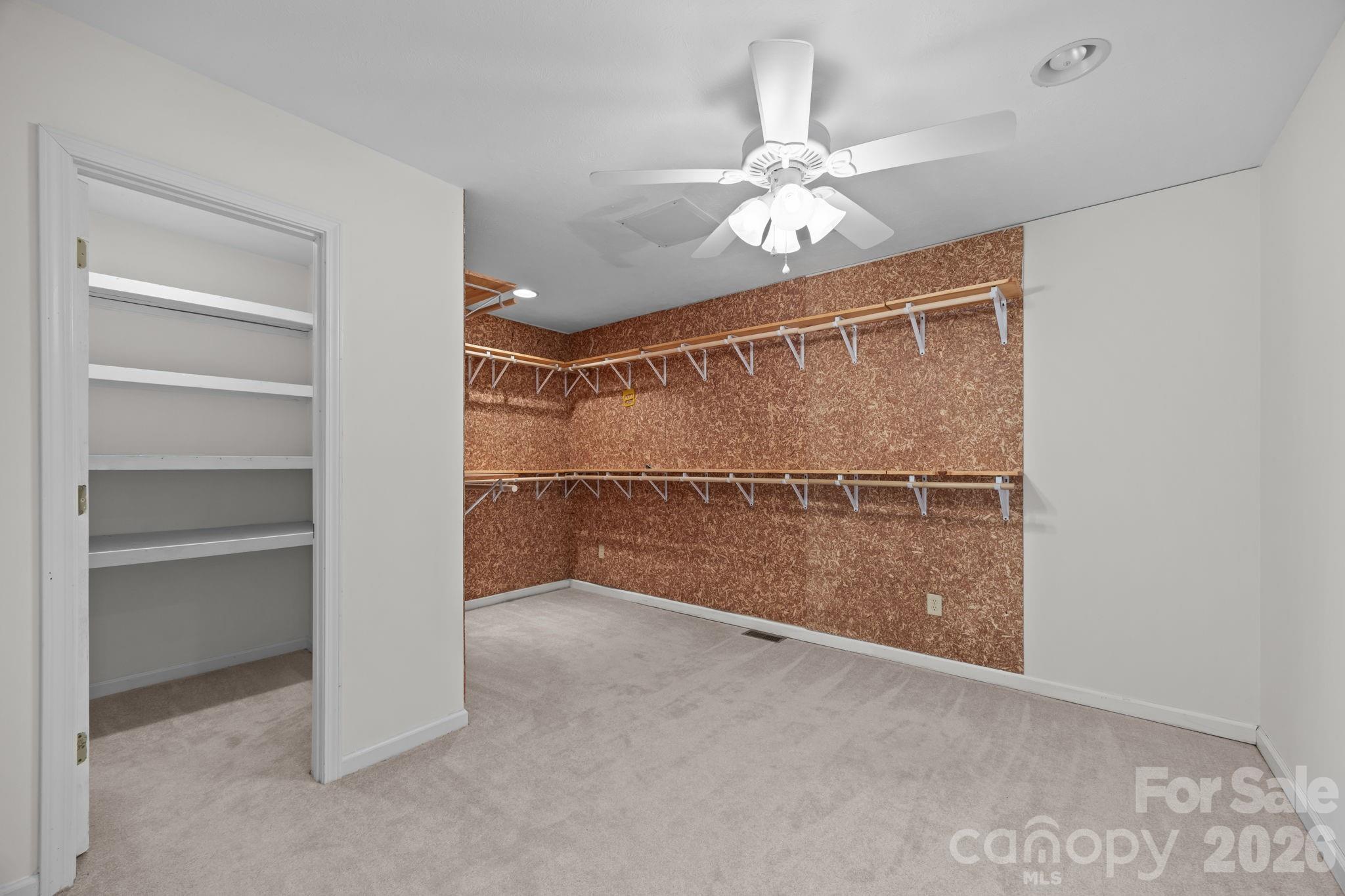 1105 High Vista Drive — Mills River
