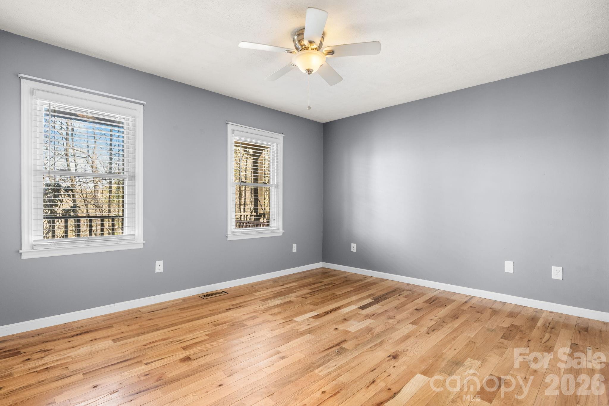 1481 Levi Lane — Lenoir