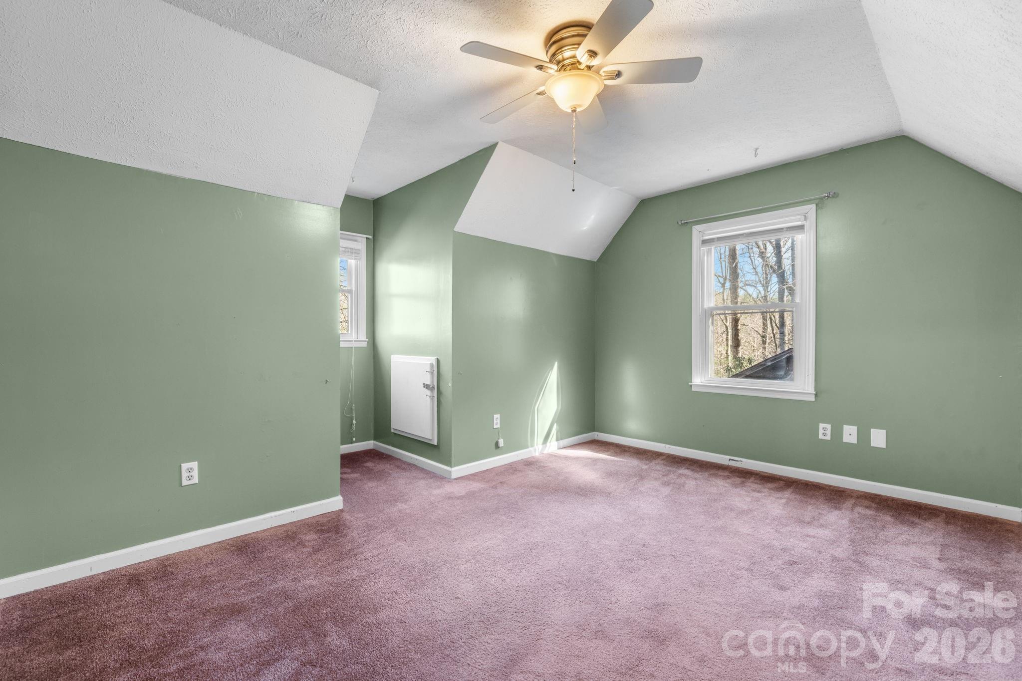 1481 Levi Lane — Lenoir