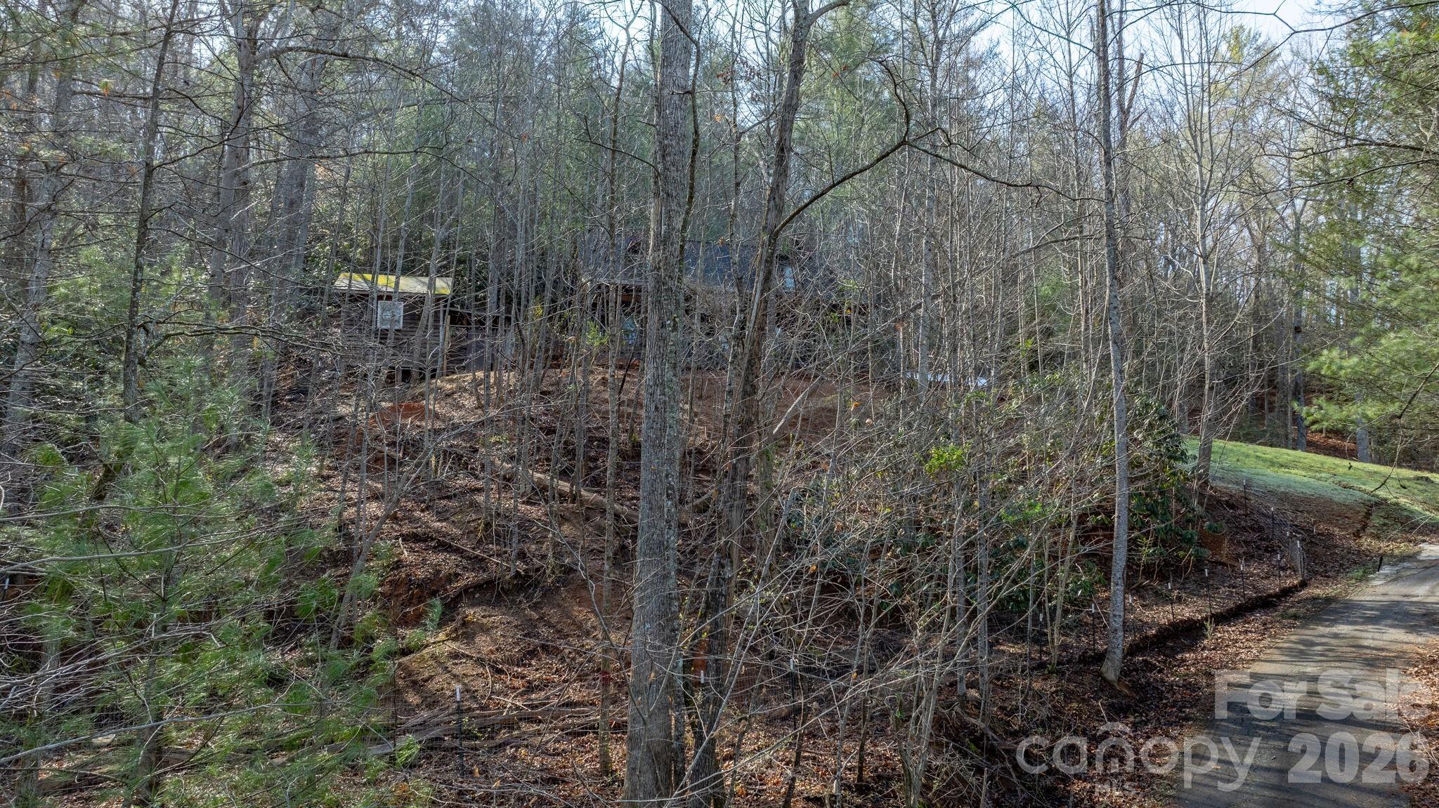 1481 Levi Lane — Lenoir