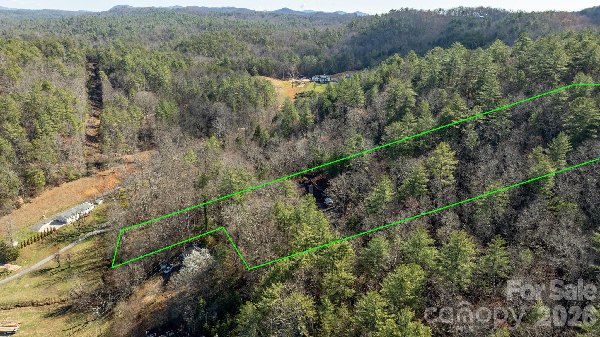1481 Levi Lane — Lenoir