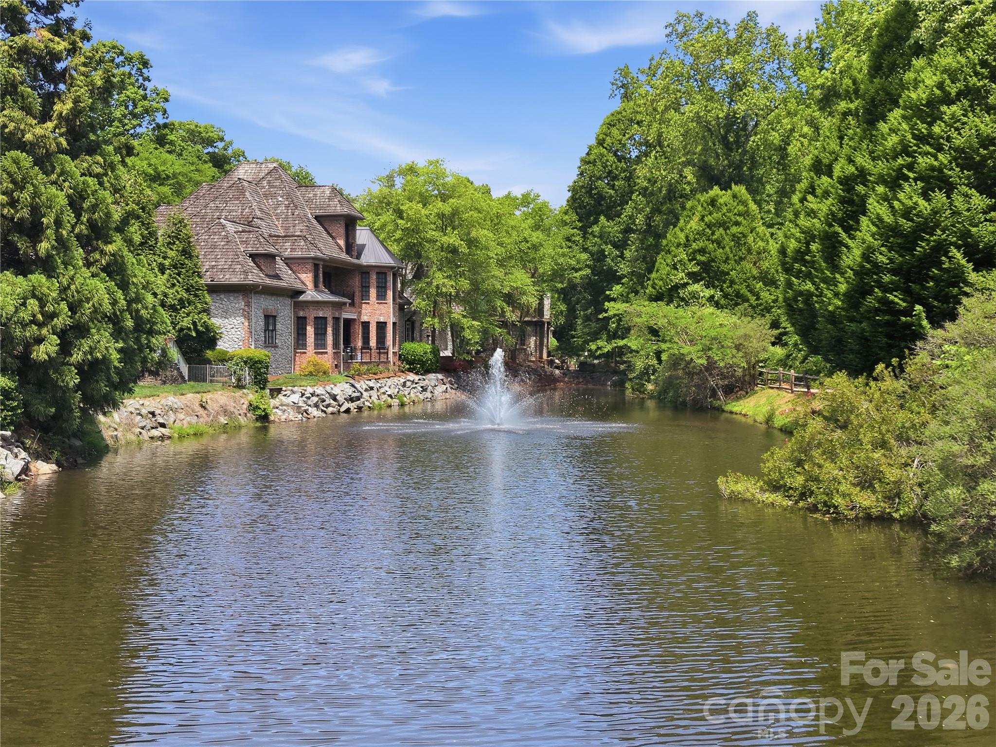2418 La Maison Drive — Charlotte