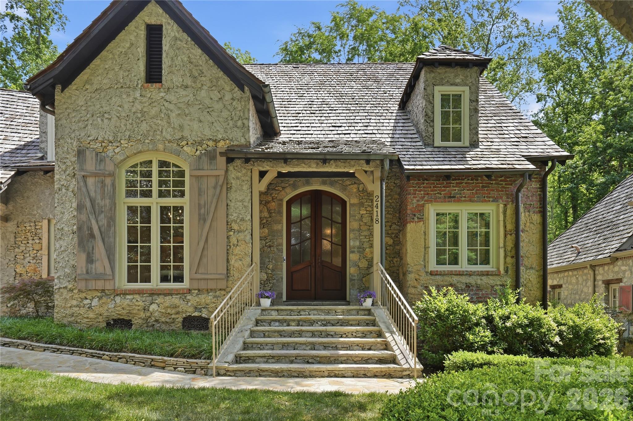 2418 La Maison Drive — Charlotte