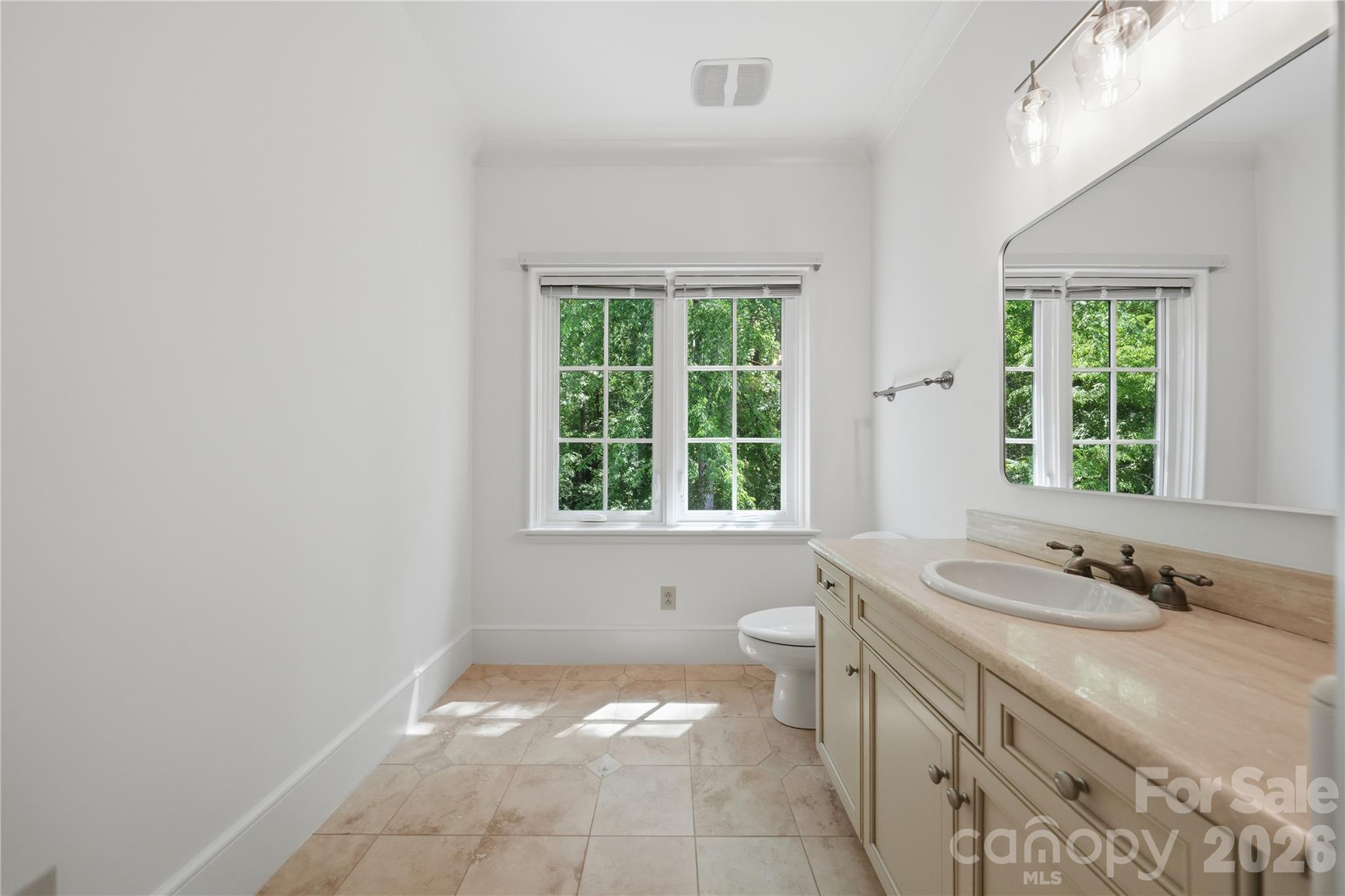 2418 La Maison Drive — Charlotte
