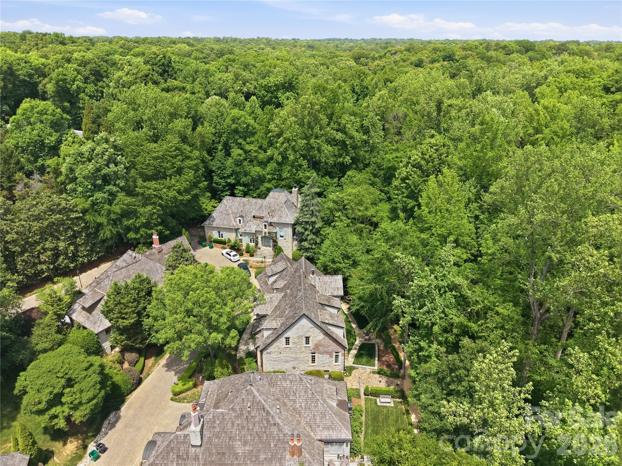 2418 La Maison Drive — Charlotte