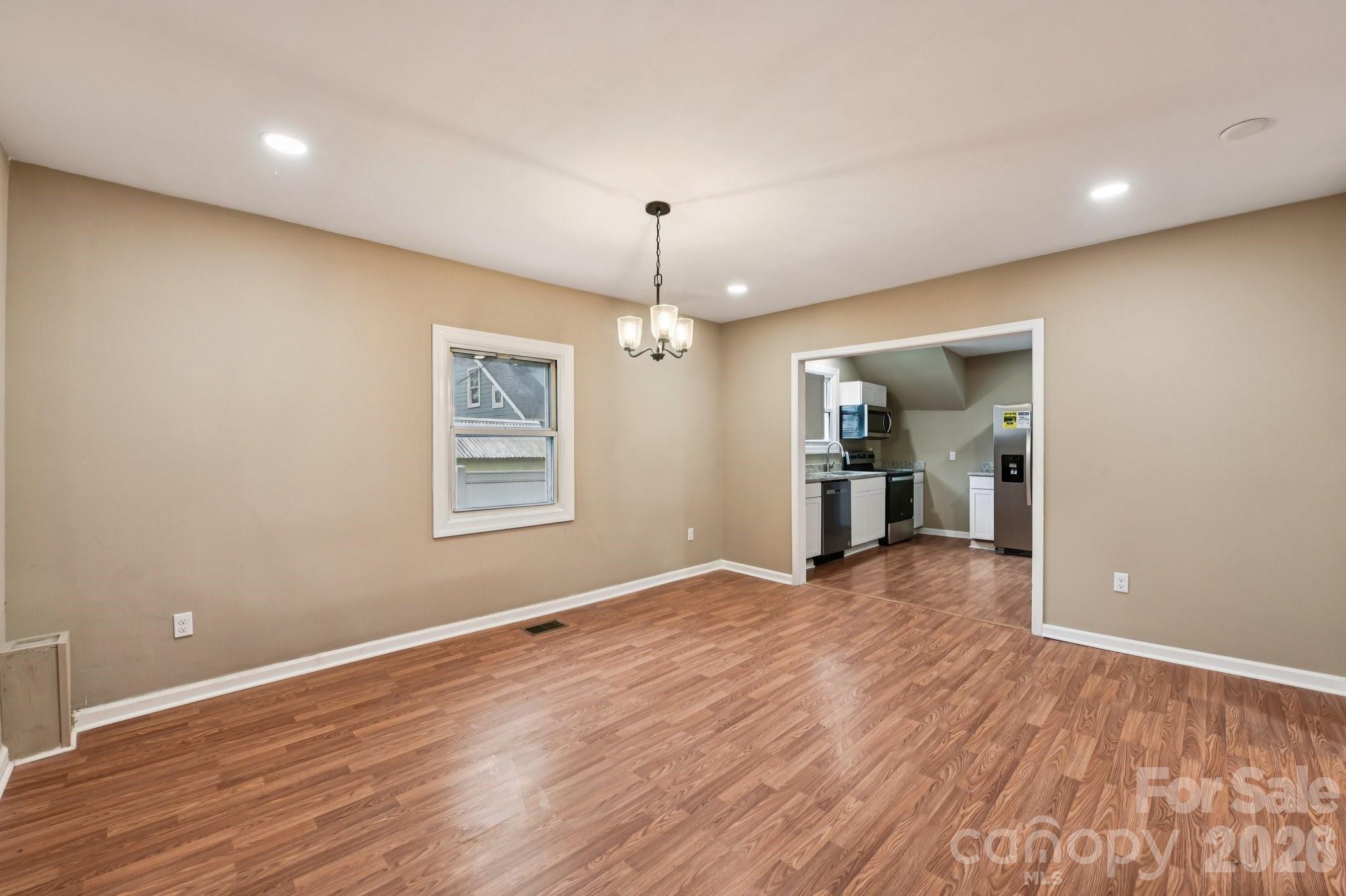 209 W Marsh Street — Salisbury
