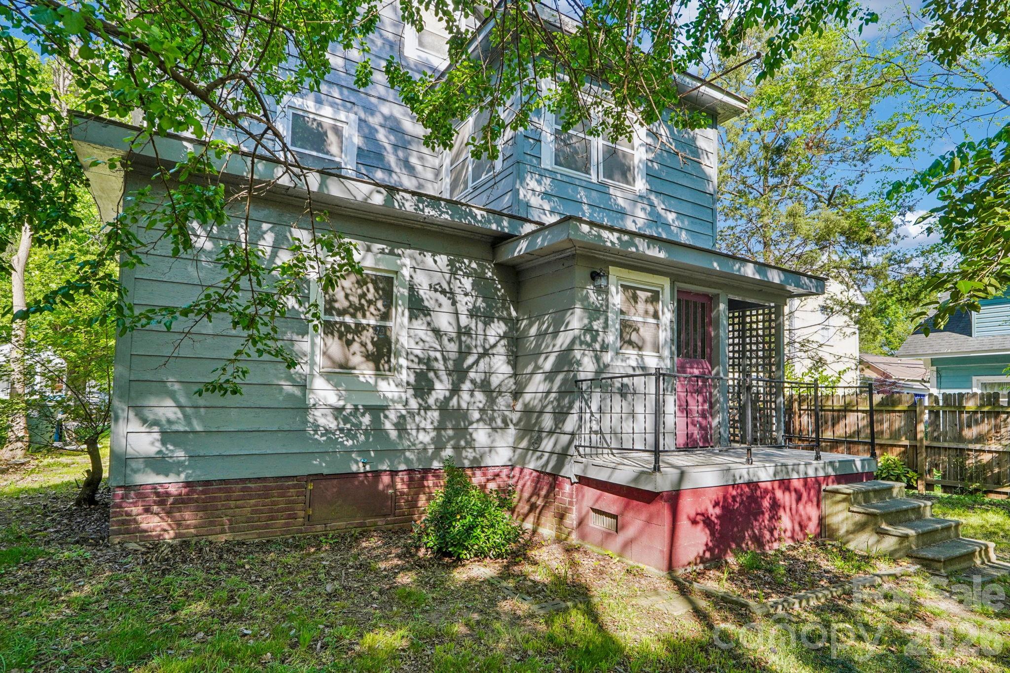 209 W Marsh Street — Salisbury