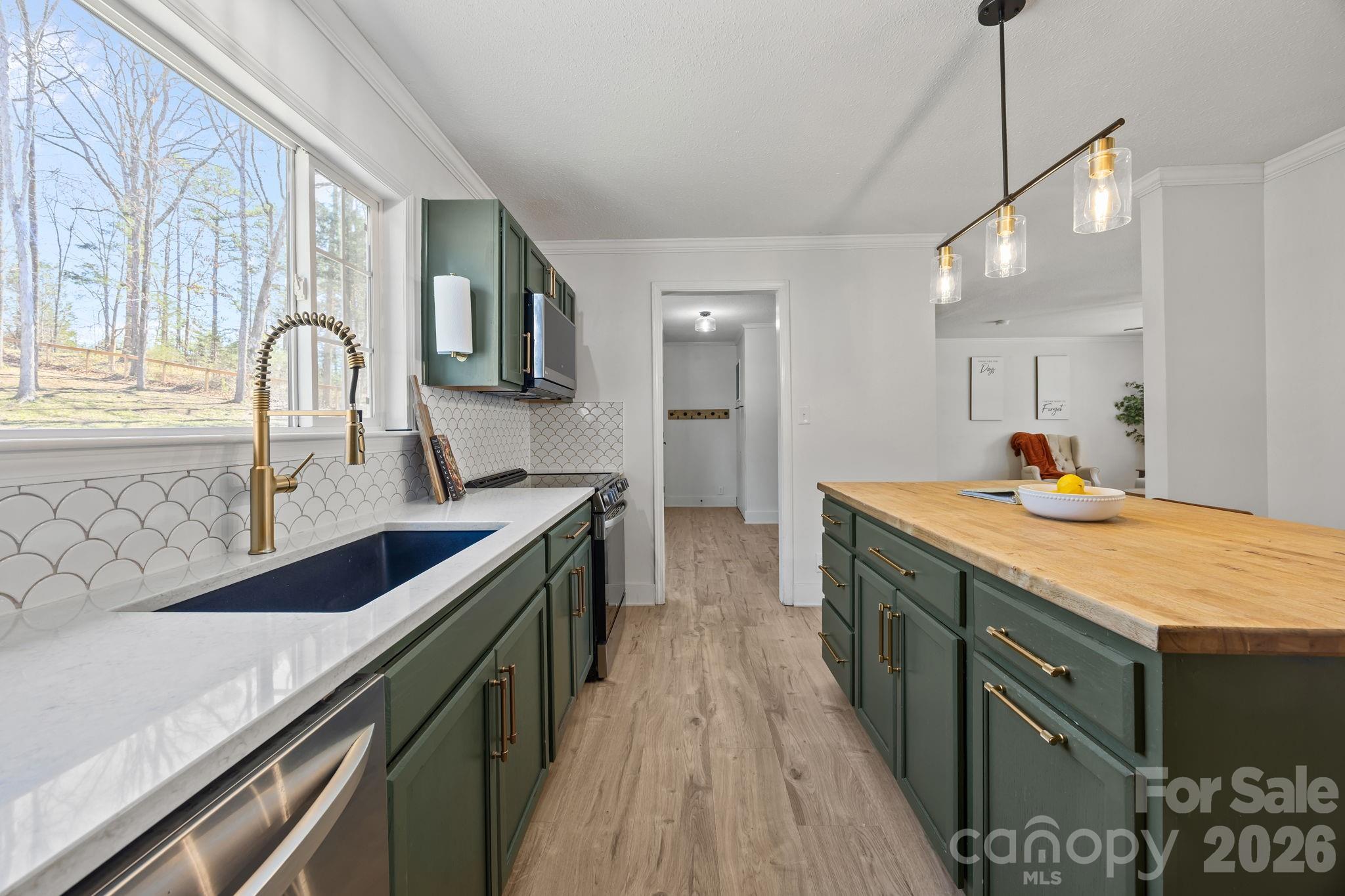 3057 Fountainview Avenue — Concord