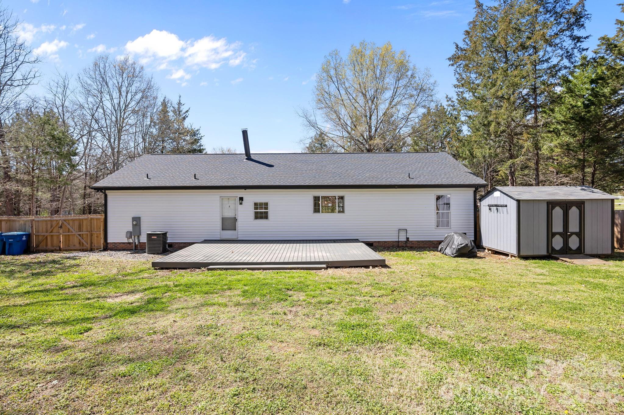 3057 Fountainview Avenue — Concord