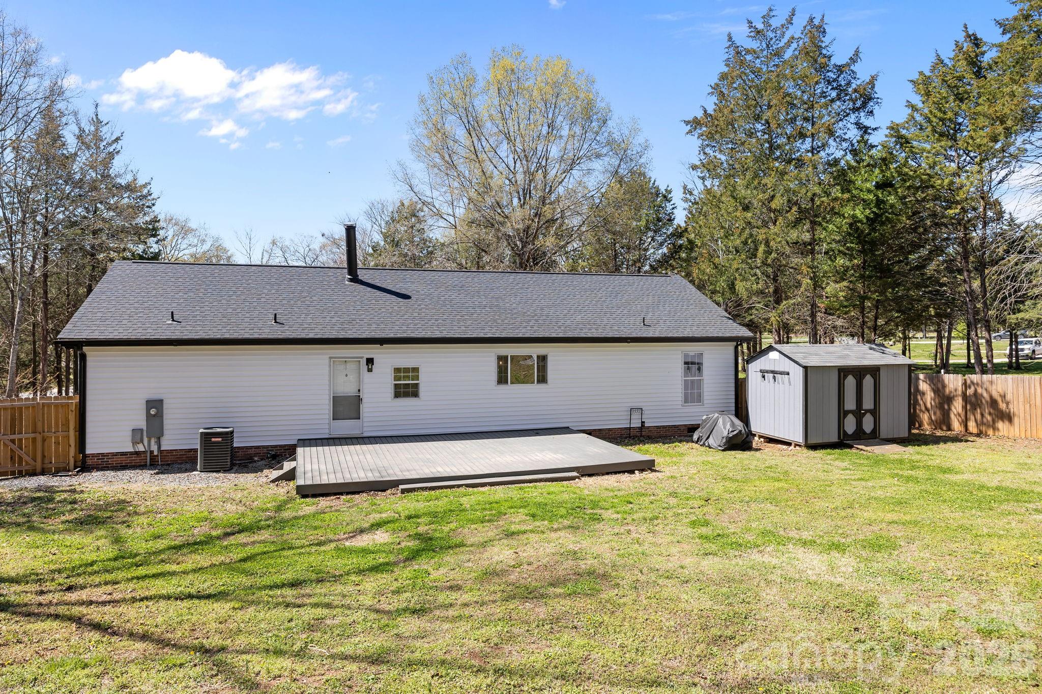3057 Fountainview Avenue — Concord