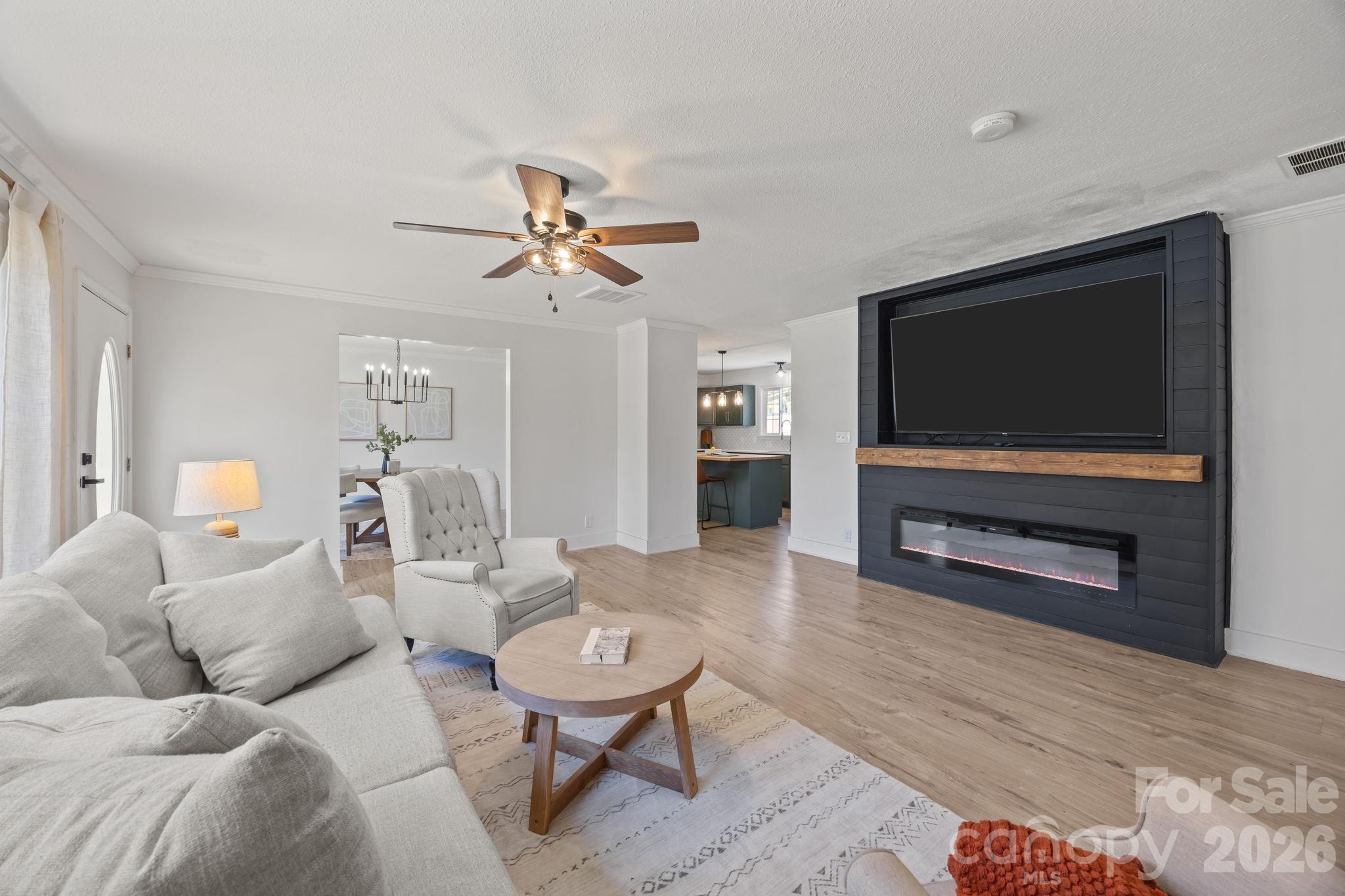 3057 Fountainview Avenue — Concord