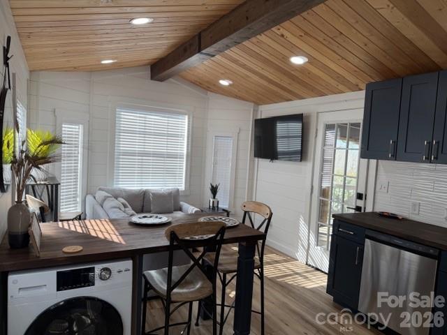 206 Cardinal Drive #679 — New London