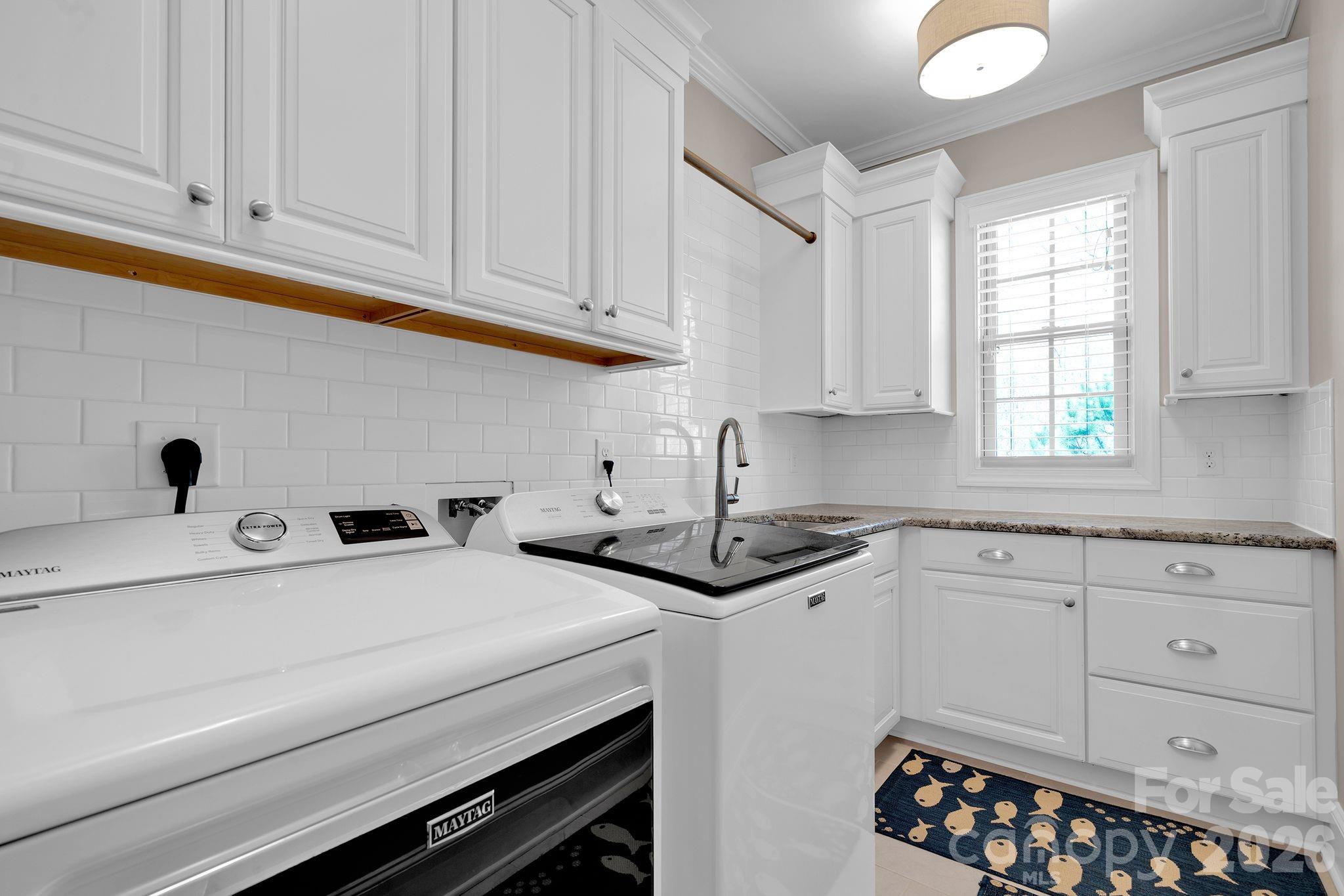 4016 Widgeon Way — Waxhaw