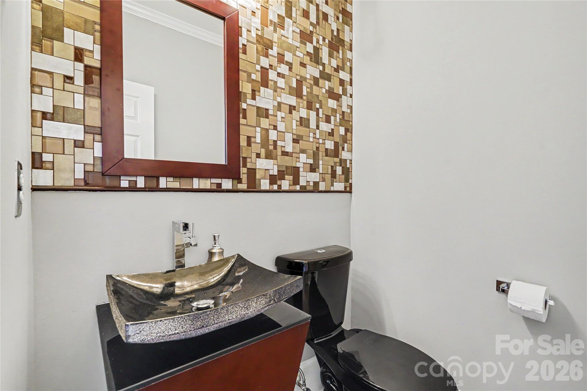 2312 Cota Court — Charlotte