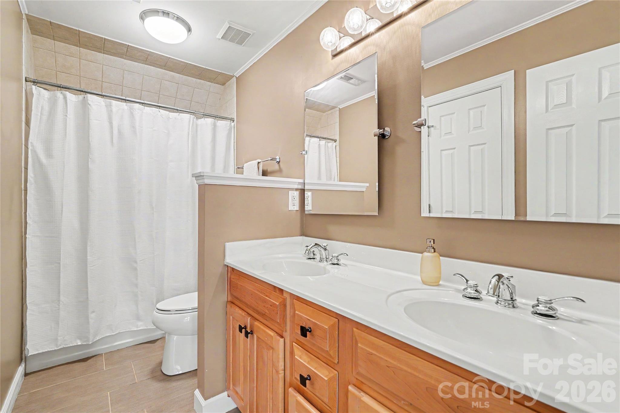 2312 Cota Court — Charlotte