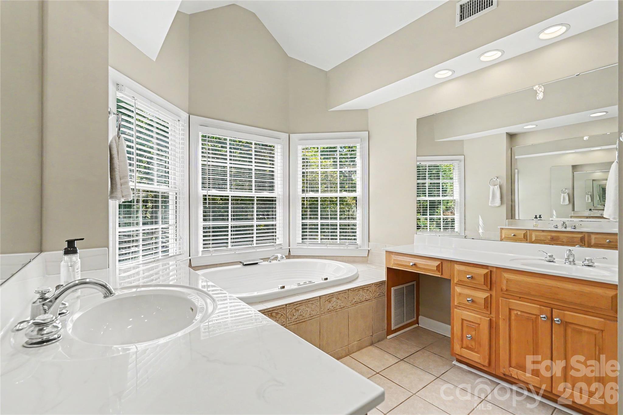 2312 Cota Court — Charlotte