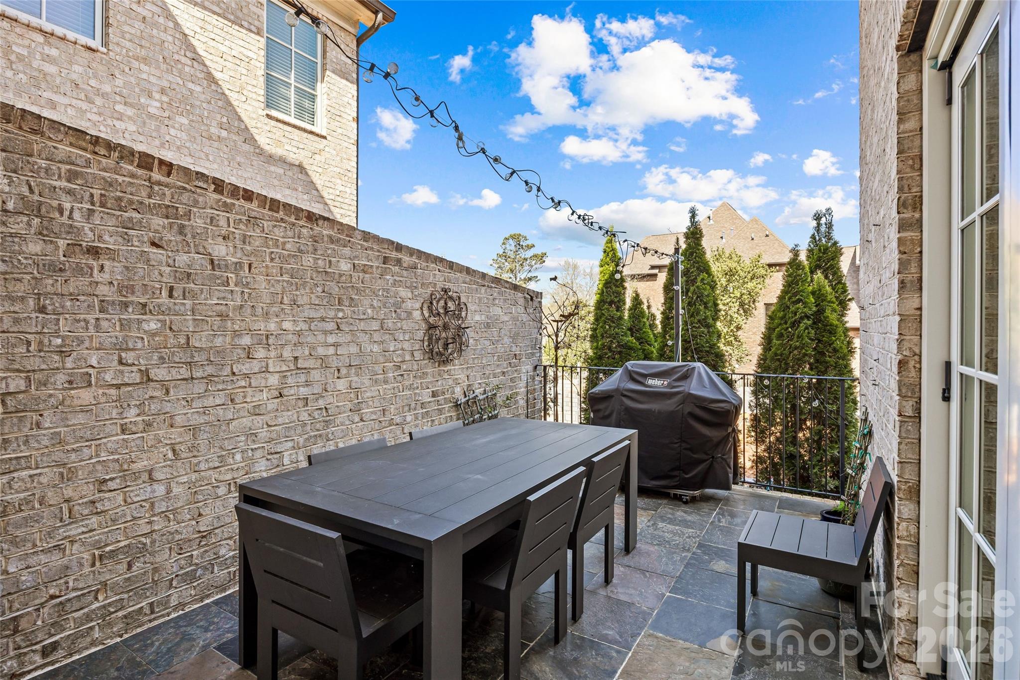 1794 Sterling Road — Charlotte