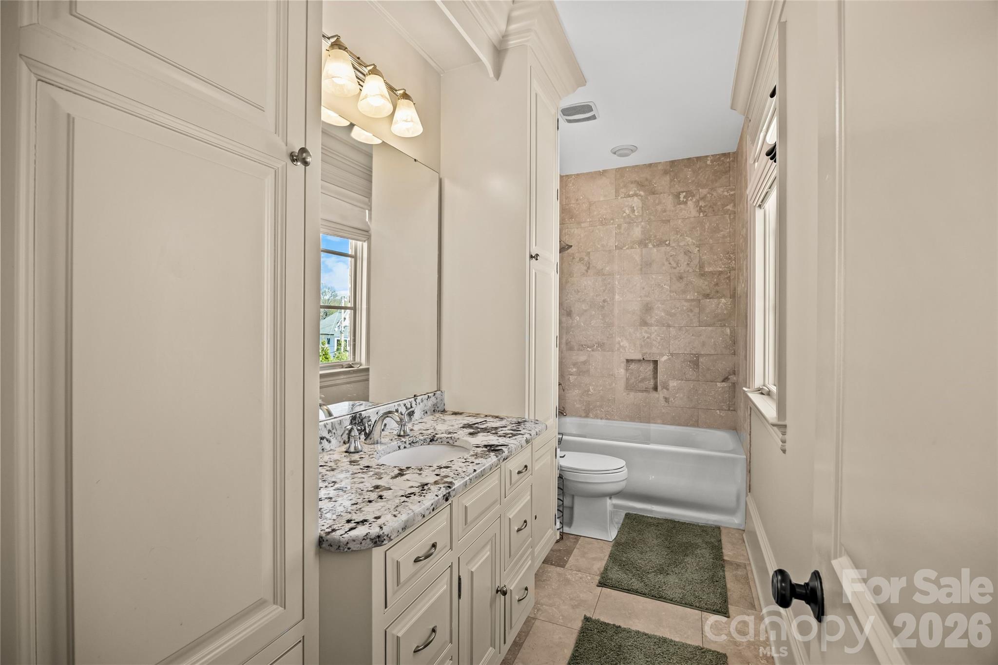 1794 Sterling Road — Charlotte