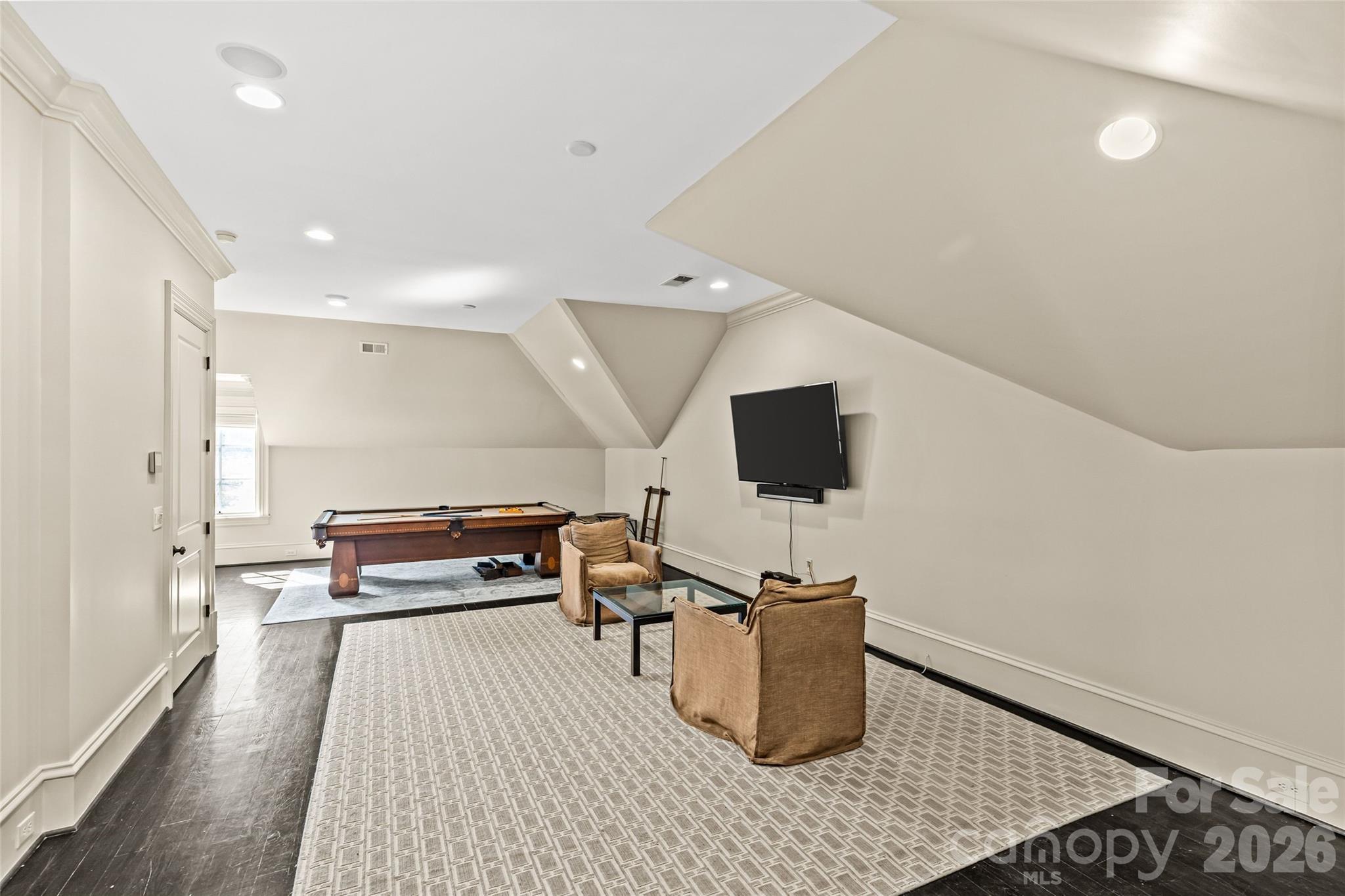1794 Sterling Road — Charlotte