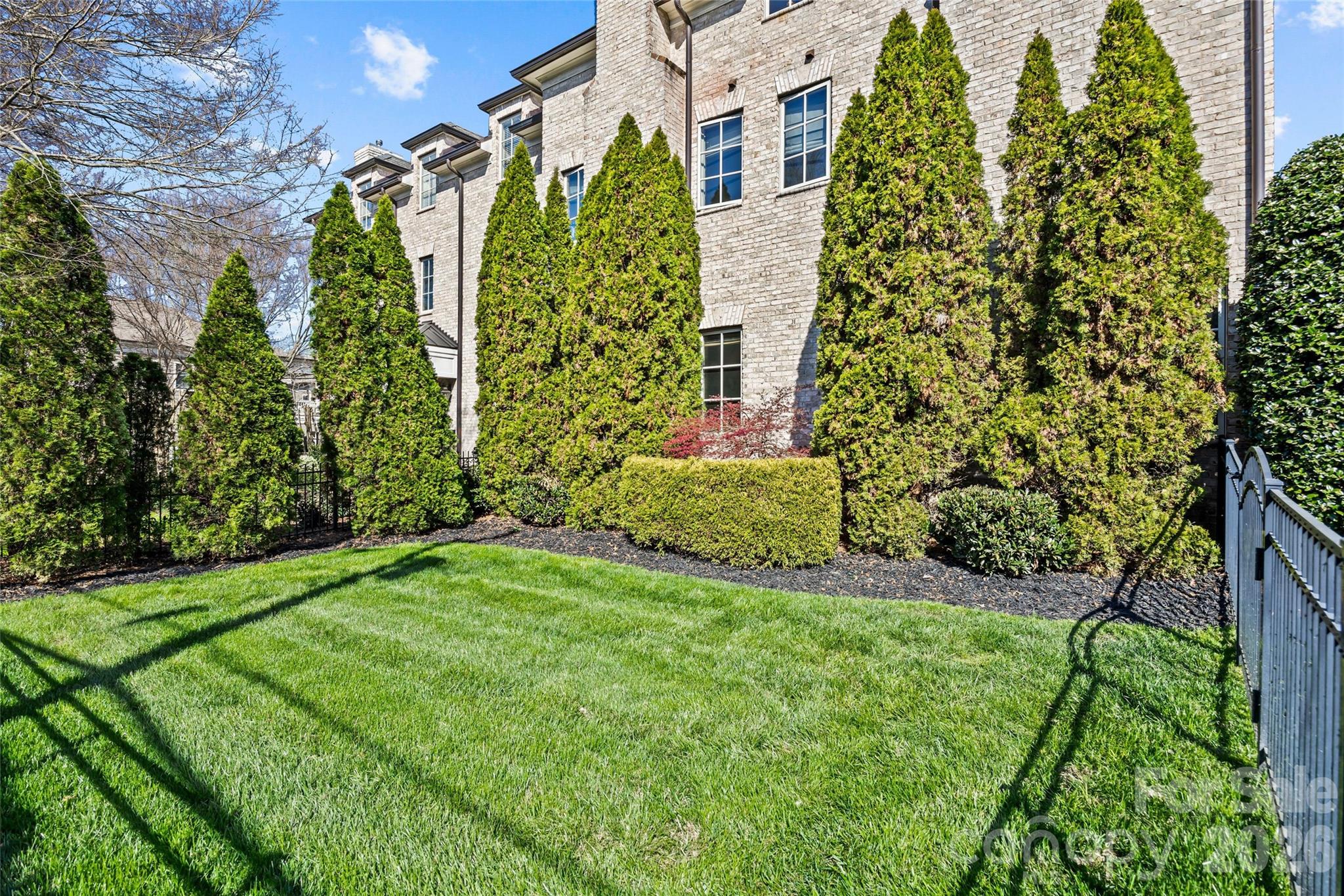 1794 Sterling Road — Charlotte